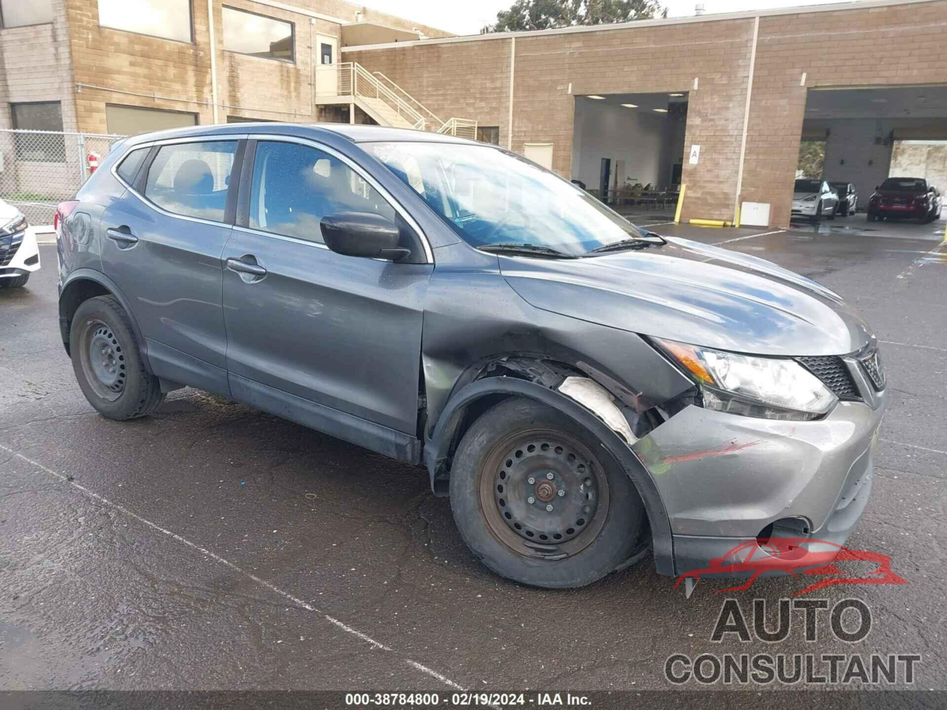 NISSAN ROGUE SPORT 2018 - JN1BJ1CP0JW186483