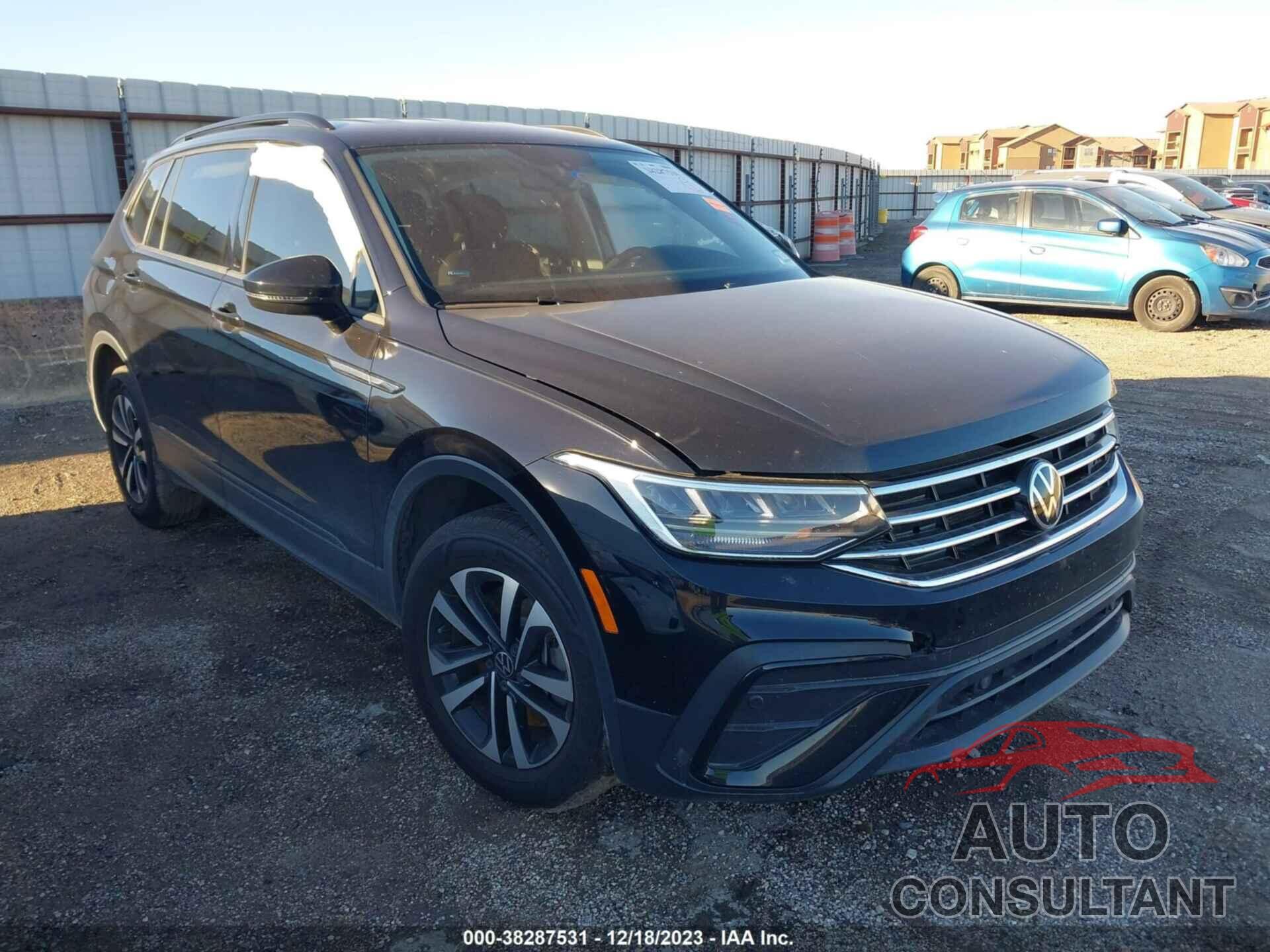 VOLKSWAGEN TIGUAN 2023 - 3VVRB7AX4PM076934