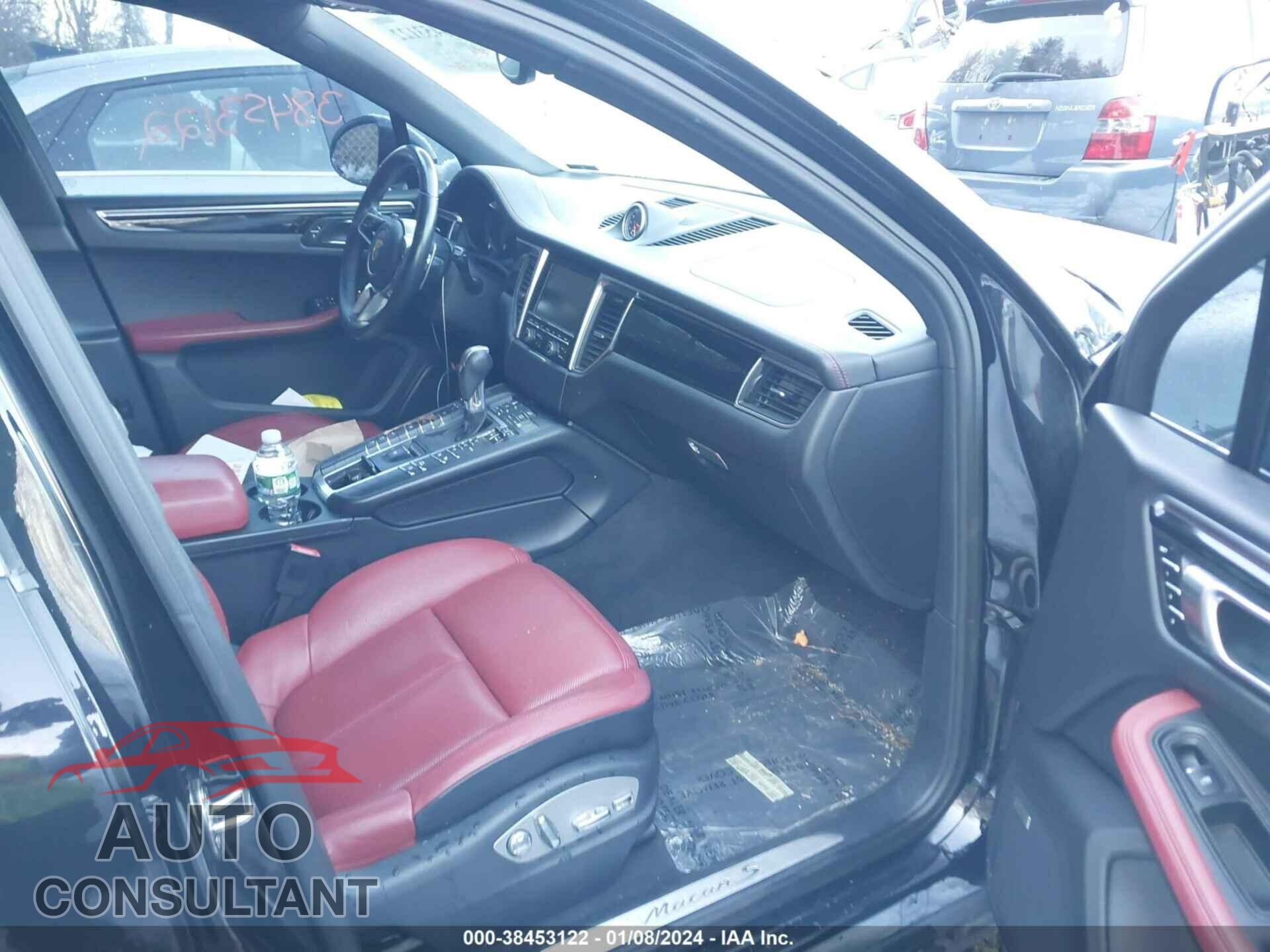 PORSCHE MACAN 2016 - WP1AB2A50GLB47625