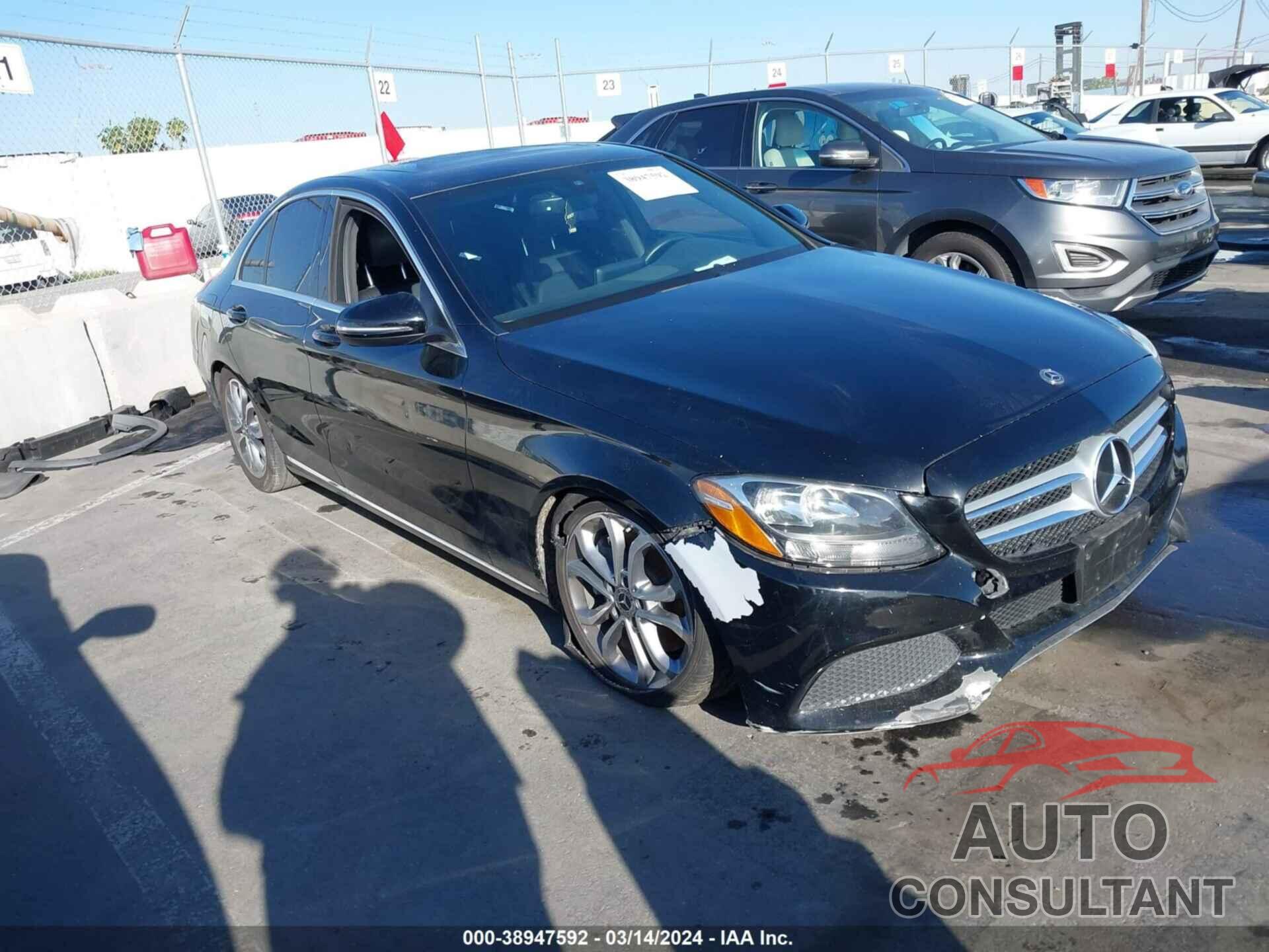 MERCEDES-BENZ C 300 2018 - 55SWF4JBXJU251612