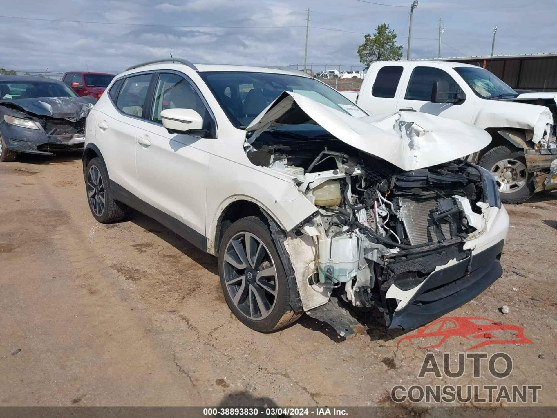 NISSAN ROGUE SPORT 2019 - JN1BJ1CP3KW233295