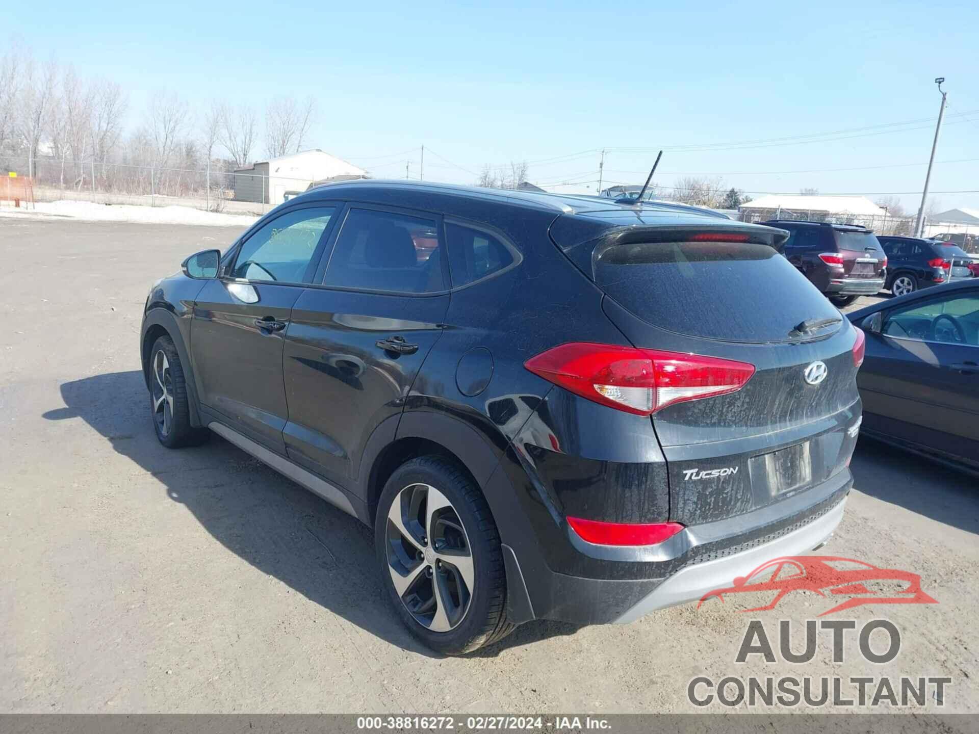 HYUNDAI TUCSON 2017 - KM8J3CA24HU358666