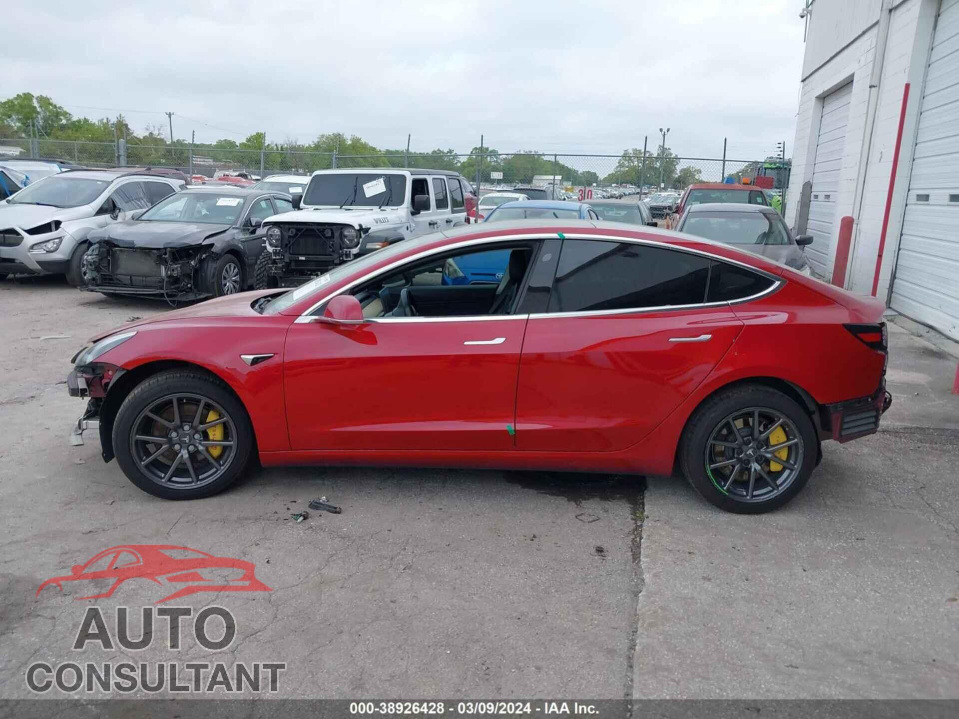 TESLA MODEL 3 2018 - 5YJ3E1EA9JF058505