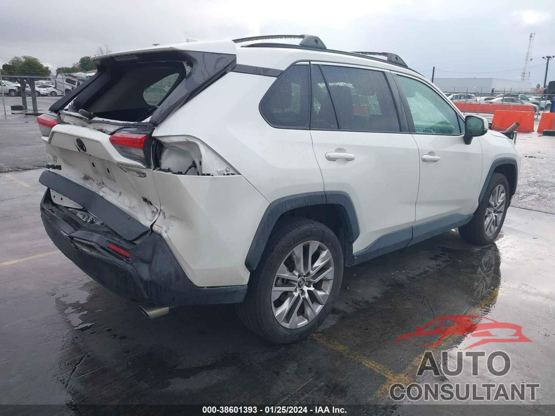 TOYOTA RAV4 2021 - 2T3C1RFV7MW116427