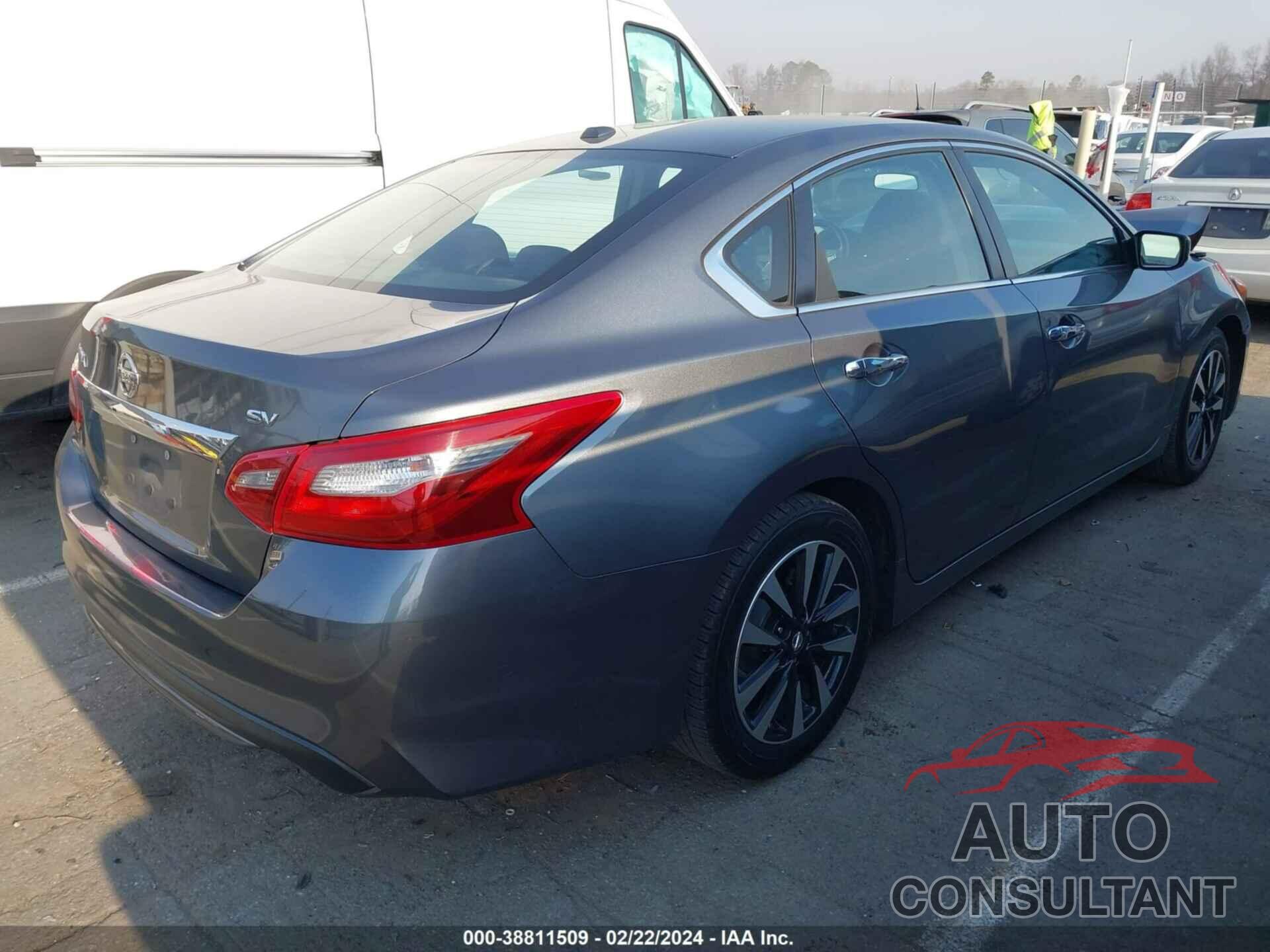 NISSAN ALTIMA 2018 - 1N4AL3AP0JC259926