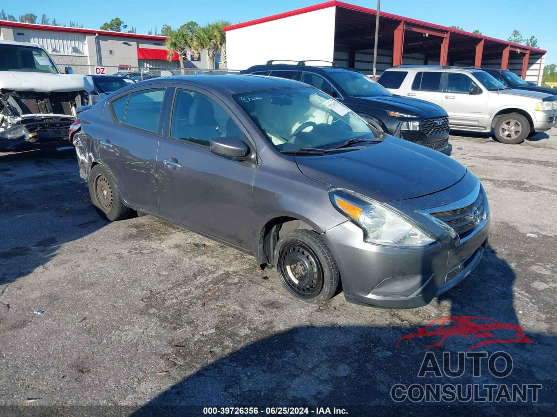 NISSAN VERSA 2018 - 3N1CN7AP6JL821100