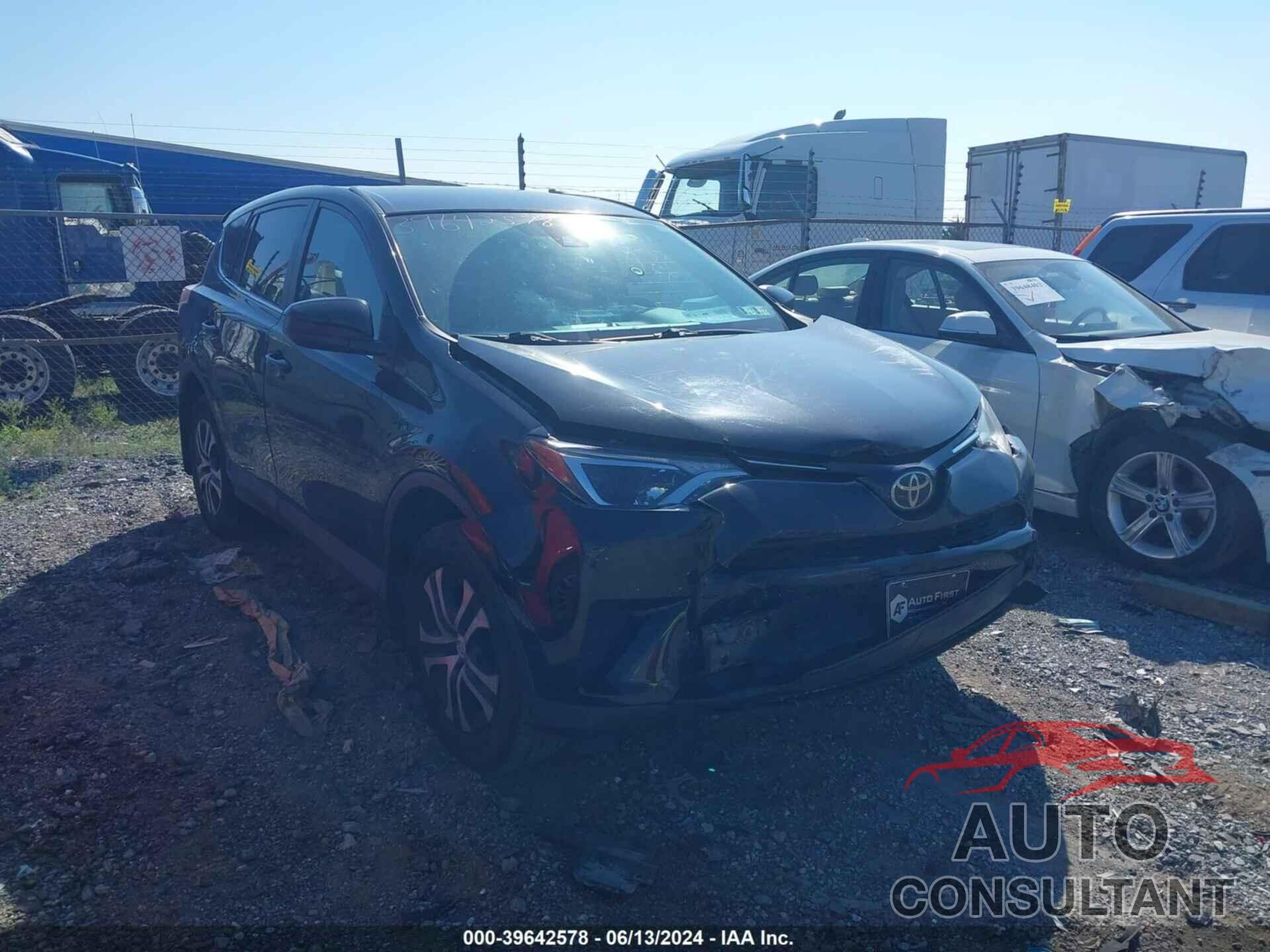 TOYOTA RAV4 2018 - 2T3BFREV7JW719887