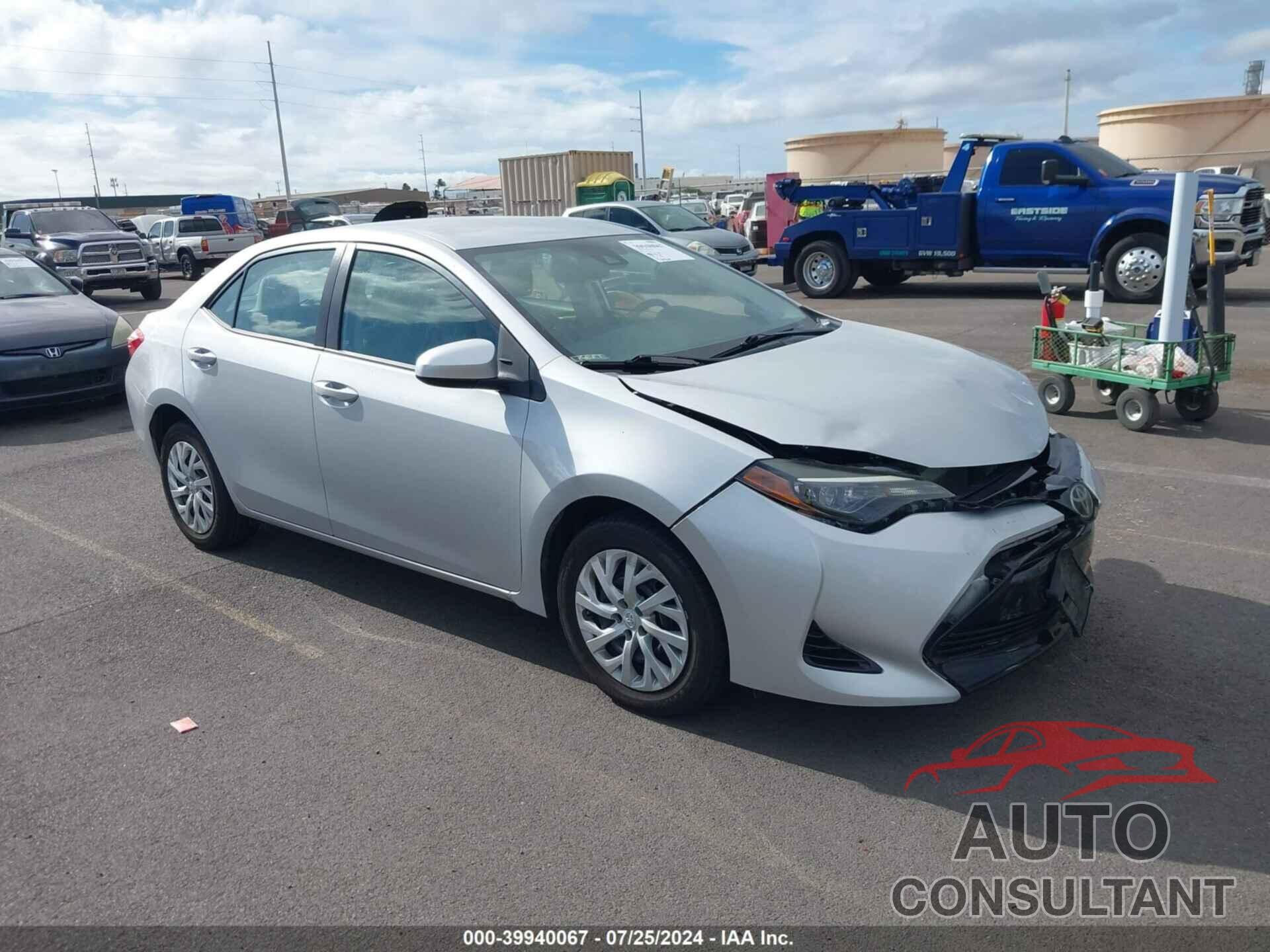 TOYOTA COROLLA 2017 - 5YFBURHE0HP692733