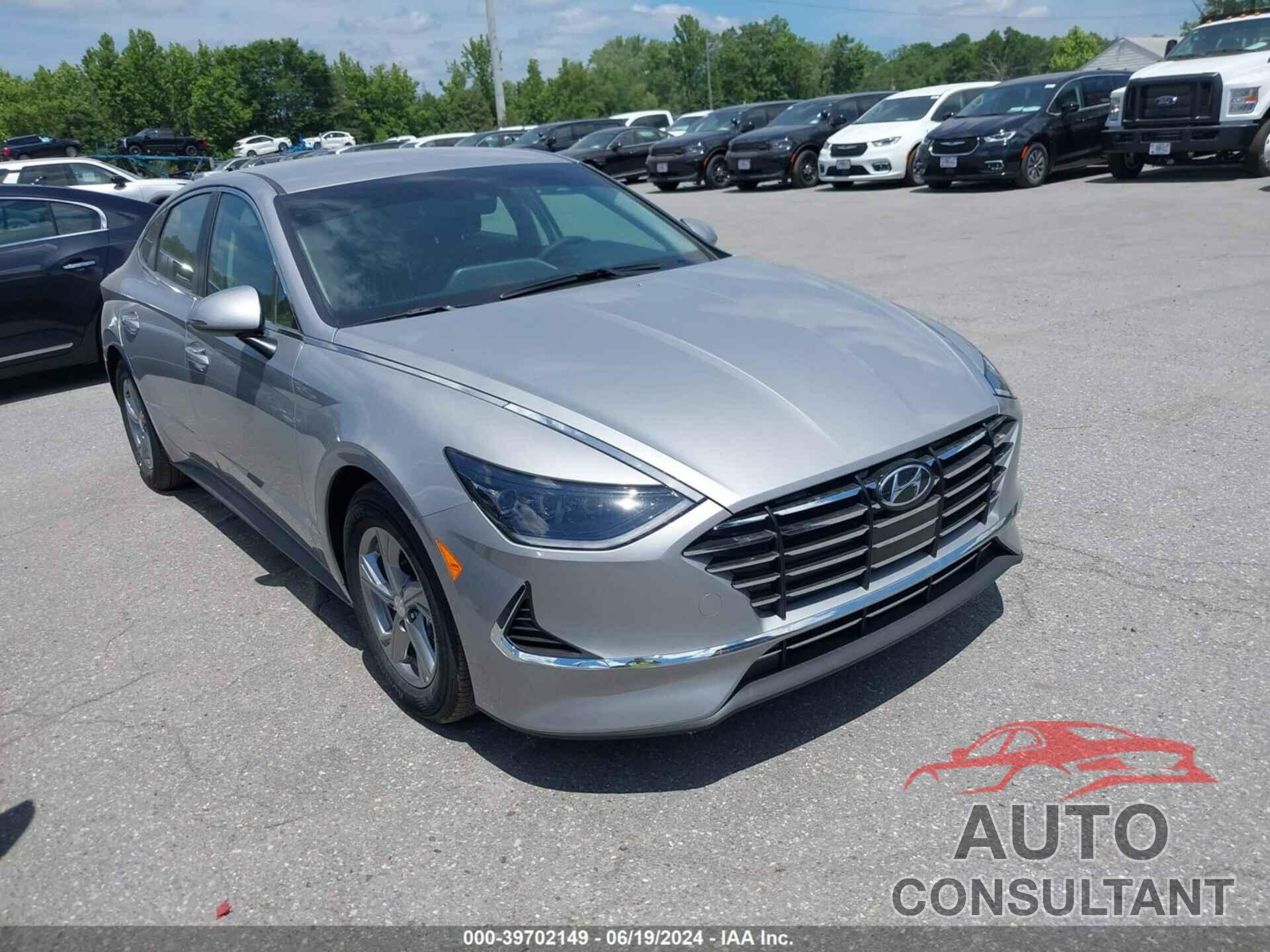 HYUNDAI SONATA 2023 - KMHL24JA8PA341782