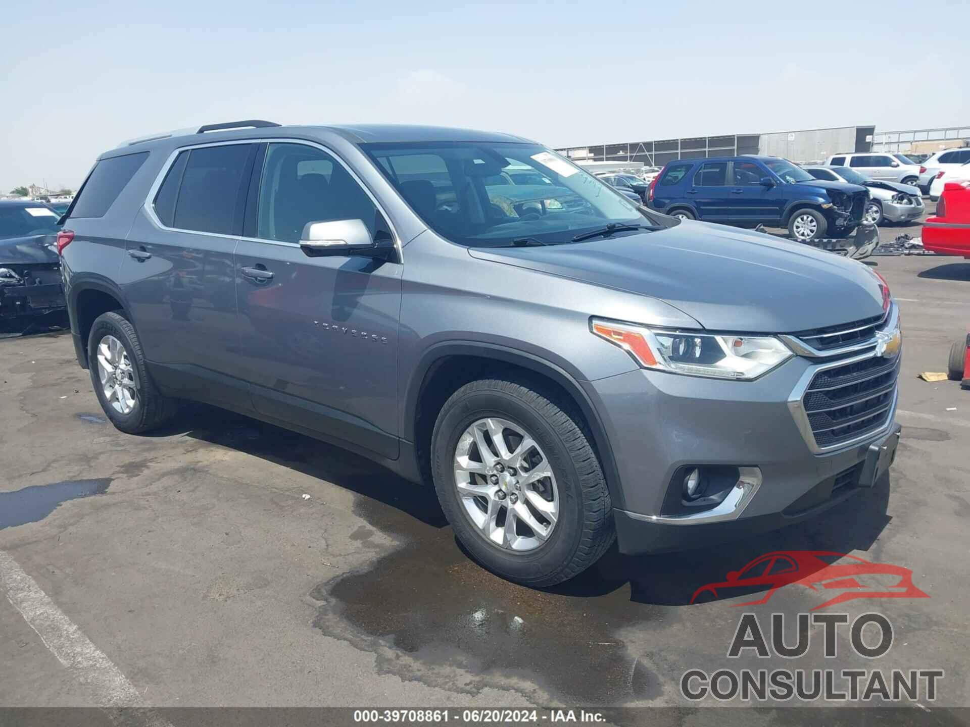 CHEVROLET TRAVERSE 2018 - 1GNEVGKW3JJ253558