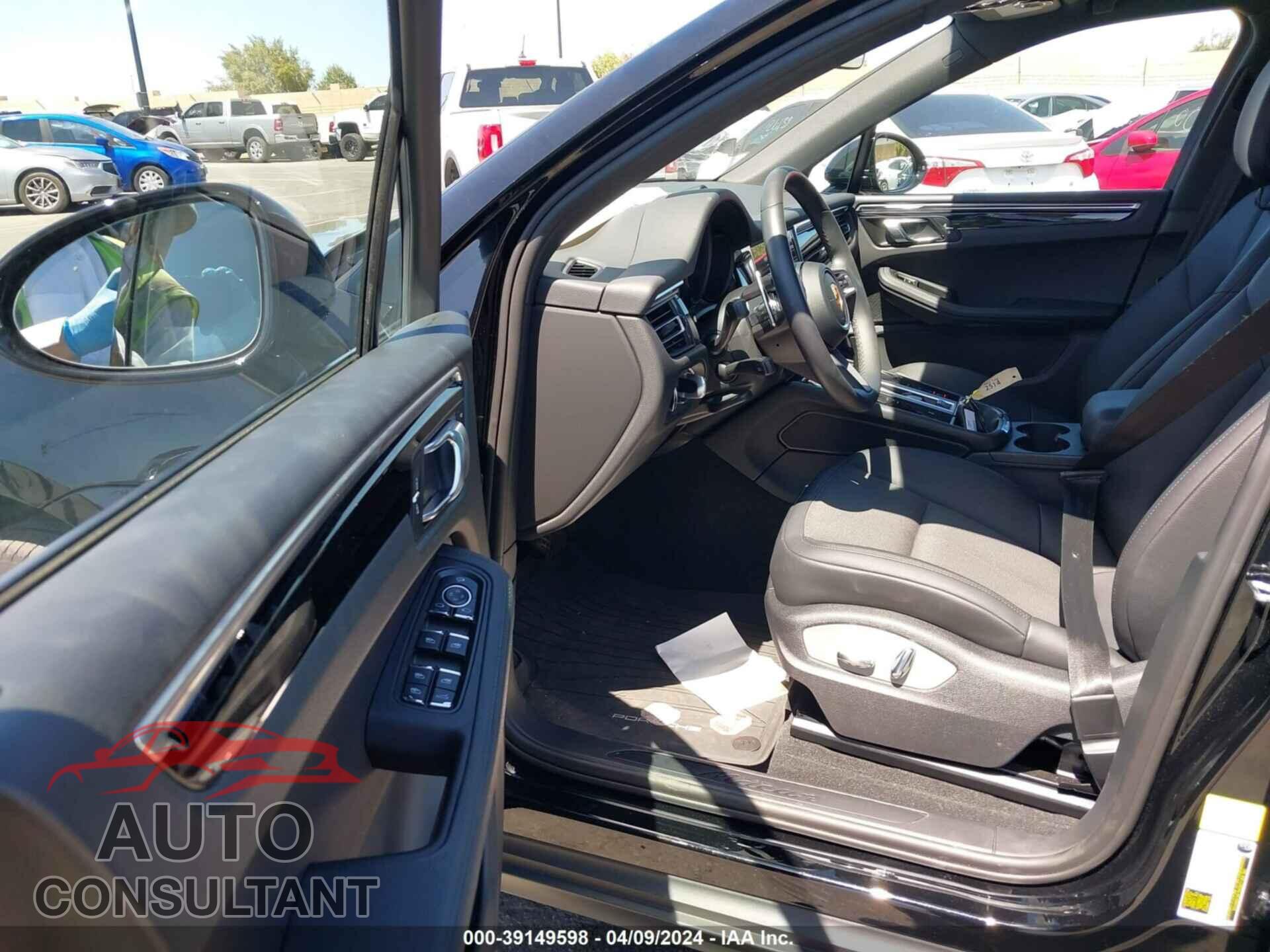 PORSCHE MACAN 2023 - WP1AA2A59PLB01603