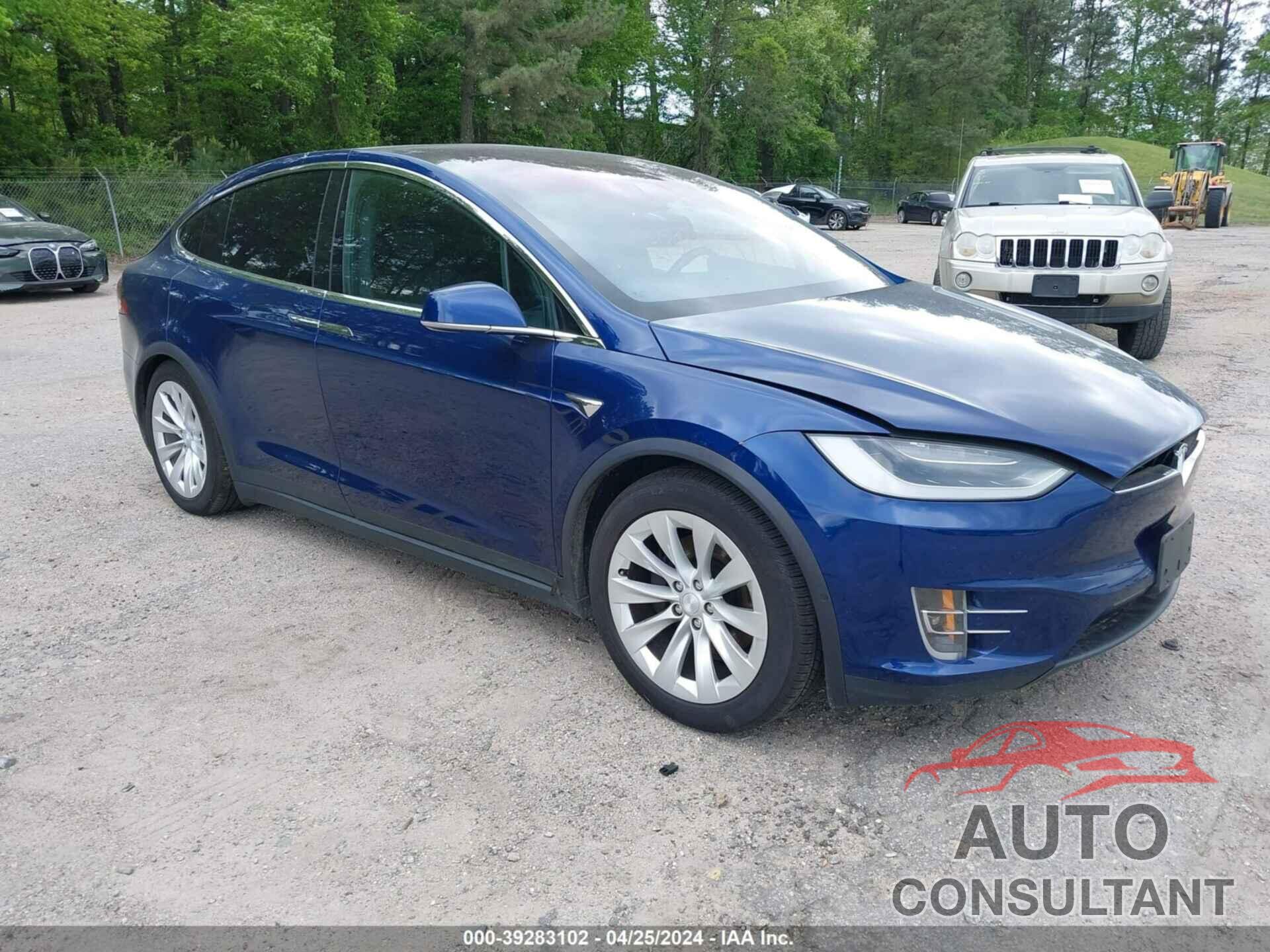 TESLA MODEL X 2018 - 5YJXCAE20JF103377