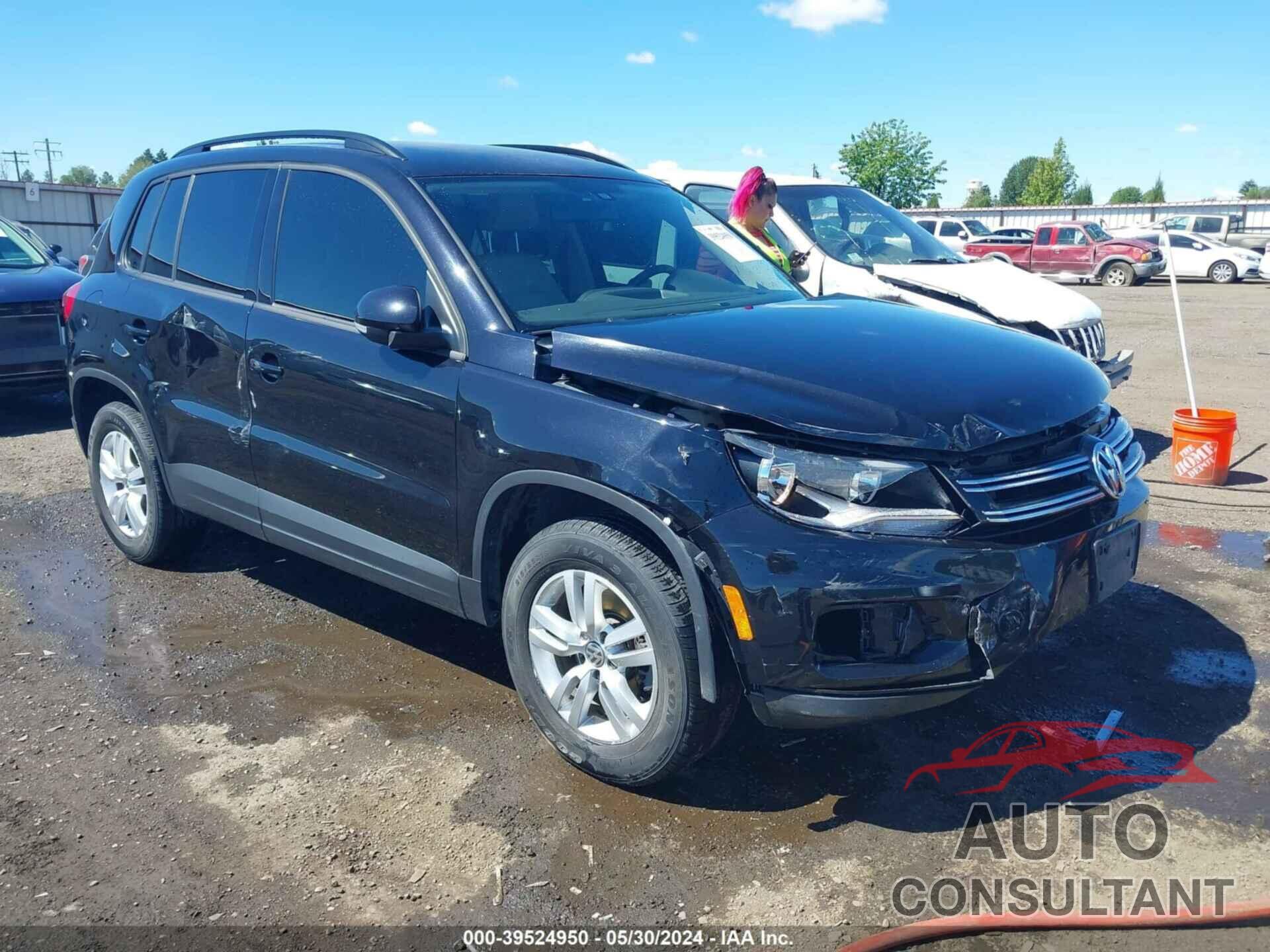 VOLKSWAGEN TIGUAN 2016 - WVGBV7AX1GW607235