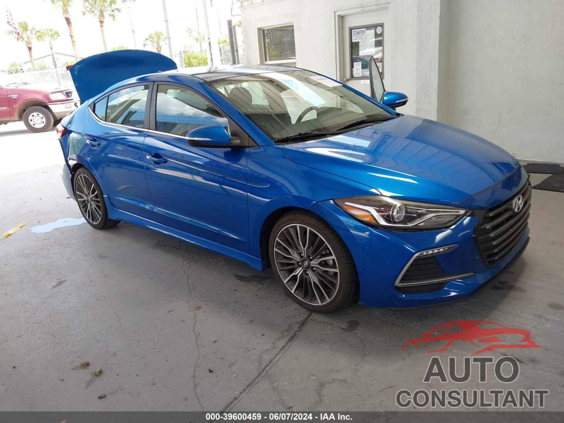 HYUNDAI ELANTRA 2017 - KMHD04LB5HU320937