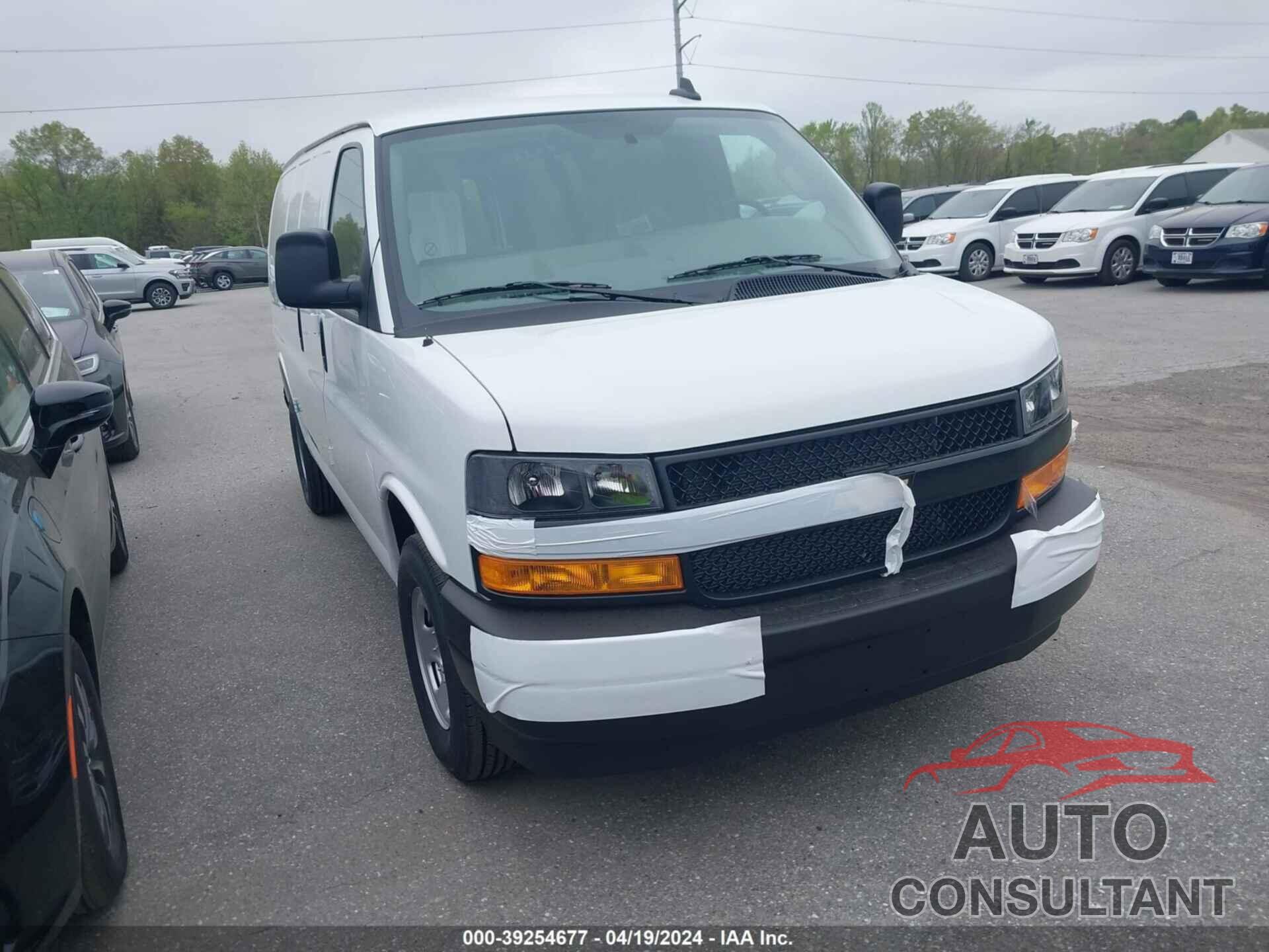 CHEVROLET EXPRESS CARGO 2024 - 1GCWGAFP5R1158762