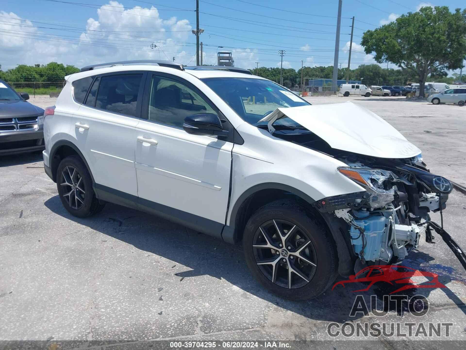 TOYOTA RAV4 2018 - JTMJFREV1JJ258843