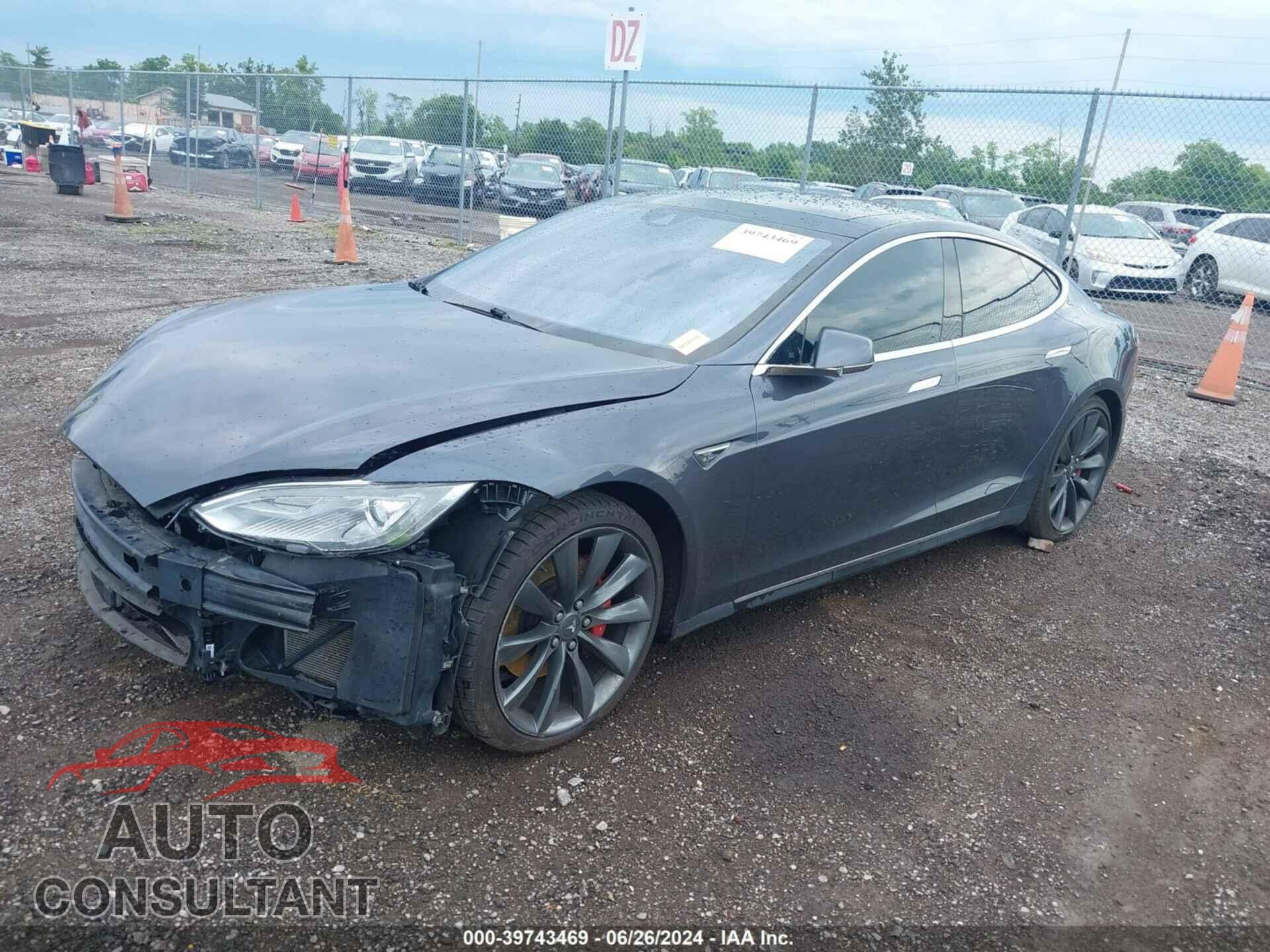 TESLA MODEL S 2016 - 5YJSA1E47GF131204
