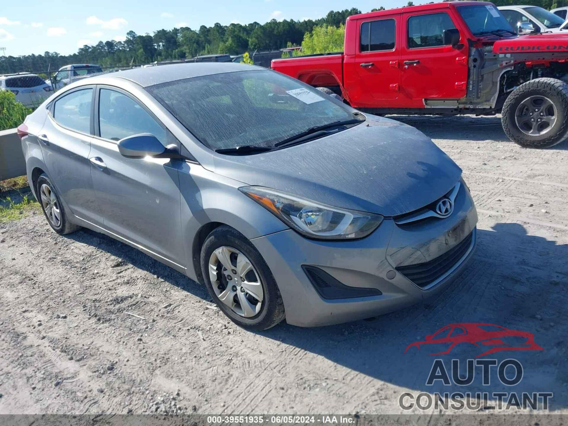 HYUNDAI ELANTRA 2016 - KMHDH4AE1GU486215