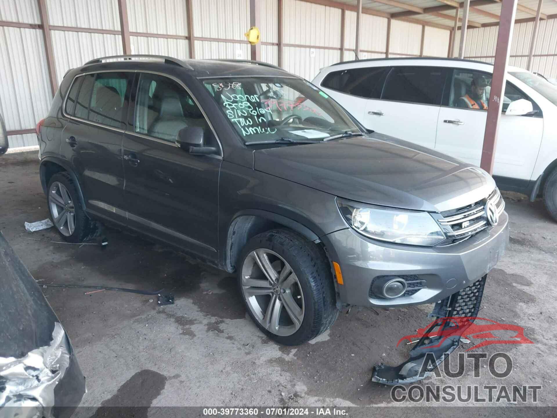 VOLKSWAGEN TIGUAN 2016 - WVGAV7AX9GW604904