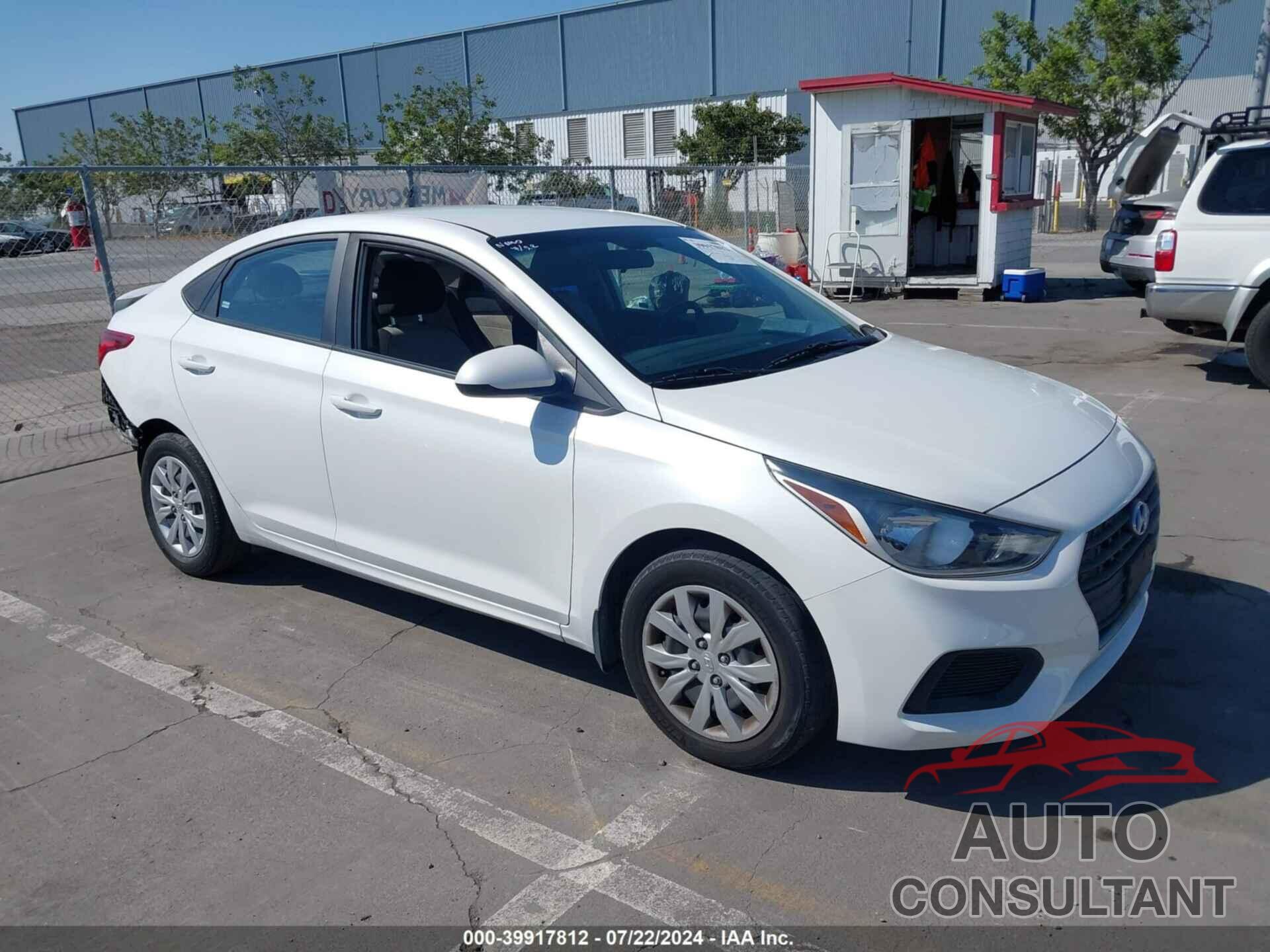 HYUNDAI ACCENT 2018 - 3KPC24A35JE026142