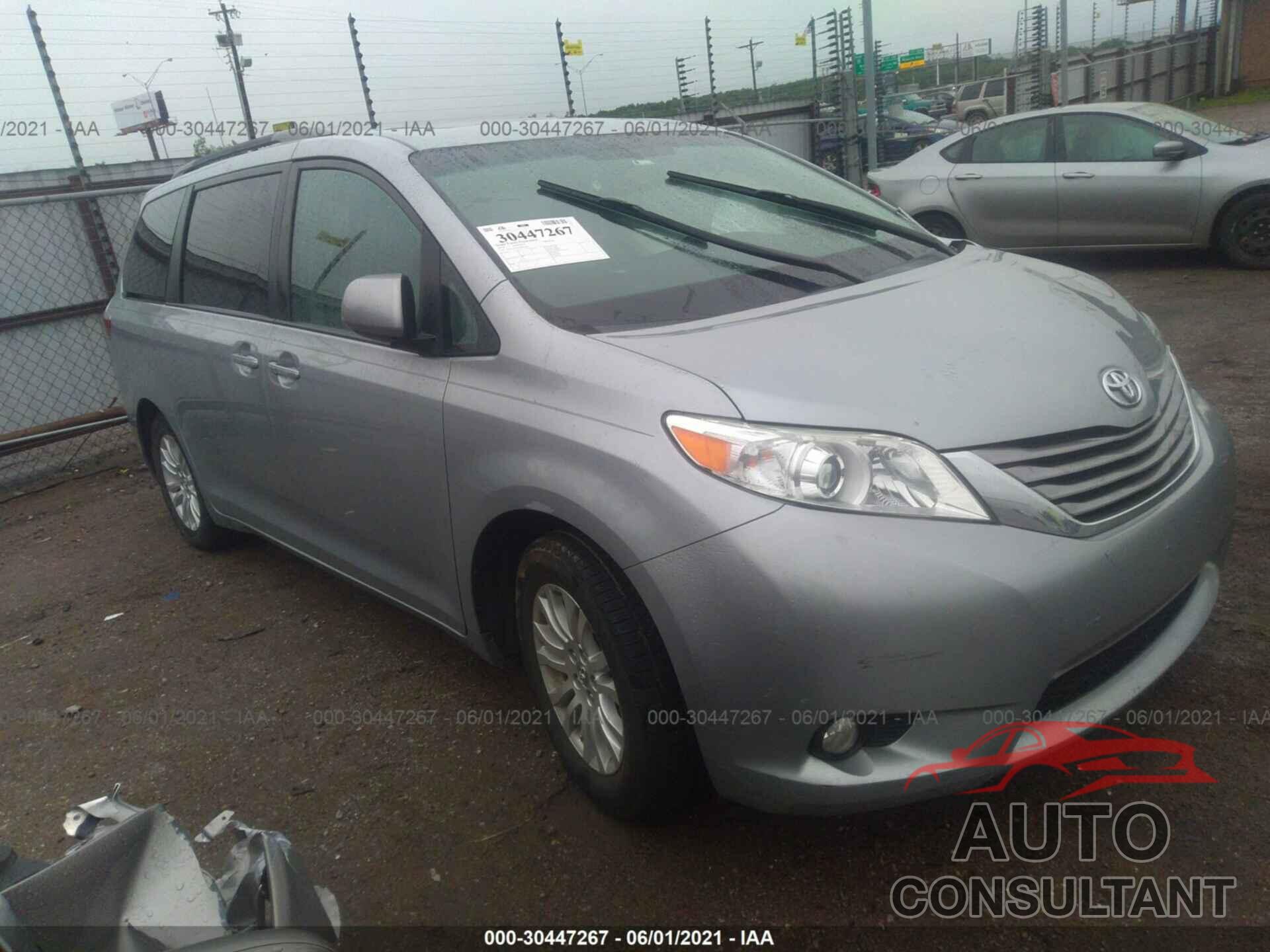 TOYOTA SIENNA 2016 - 5TDYK3DC4GS695030