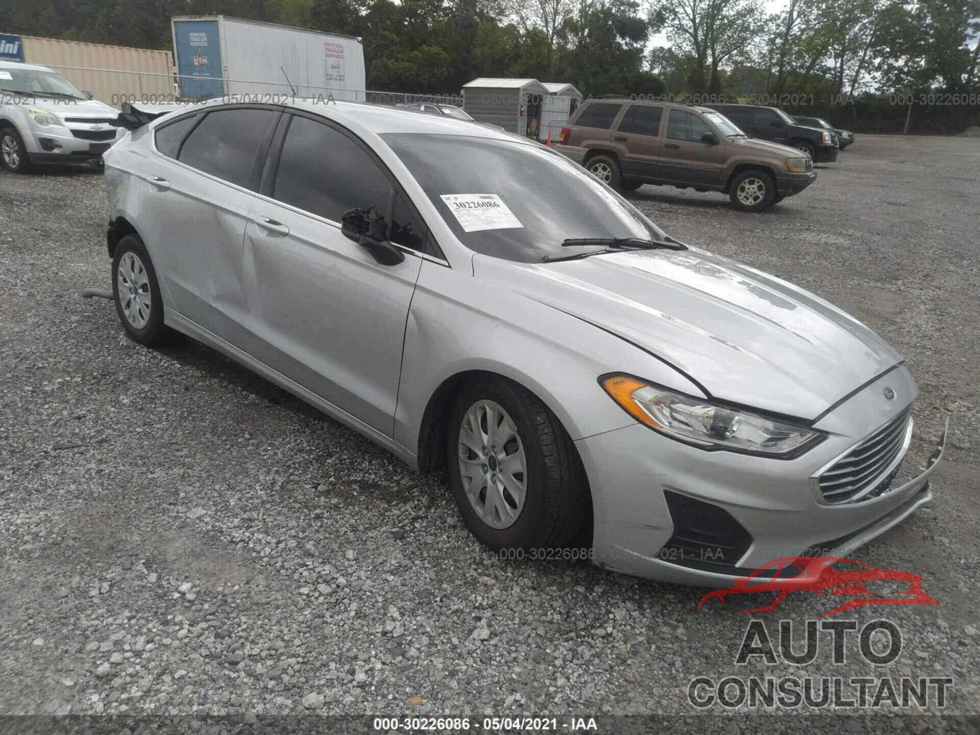 FORD FUSION 2019 - 3FA6P0G73KR213641