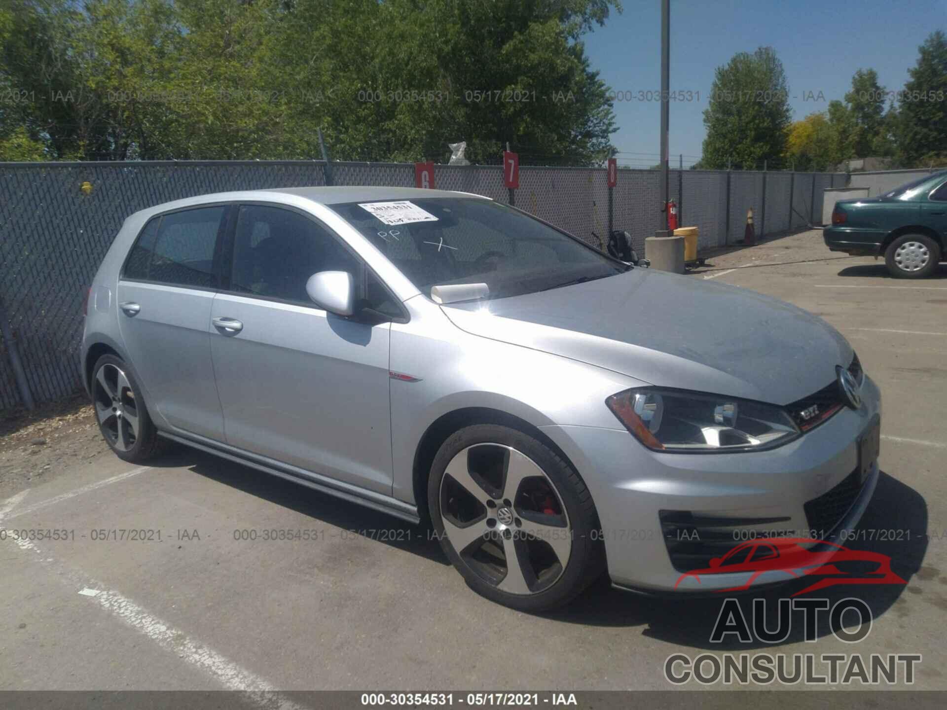 VOLKSWAGEN GOLF GTI 2017 - 3VW5T7AU6HM061477