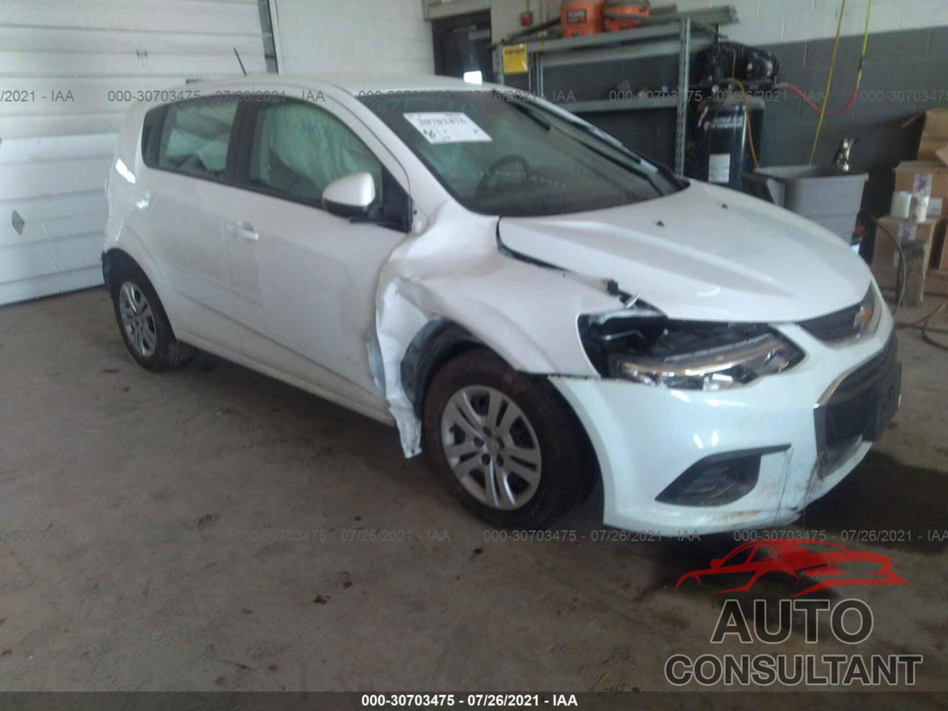 CHEVROLET SONIC 2019 - 1G1JG6SB1K4128642