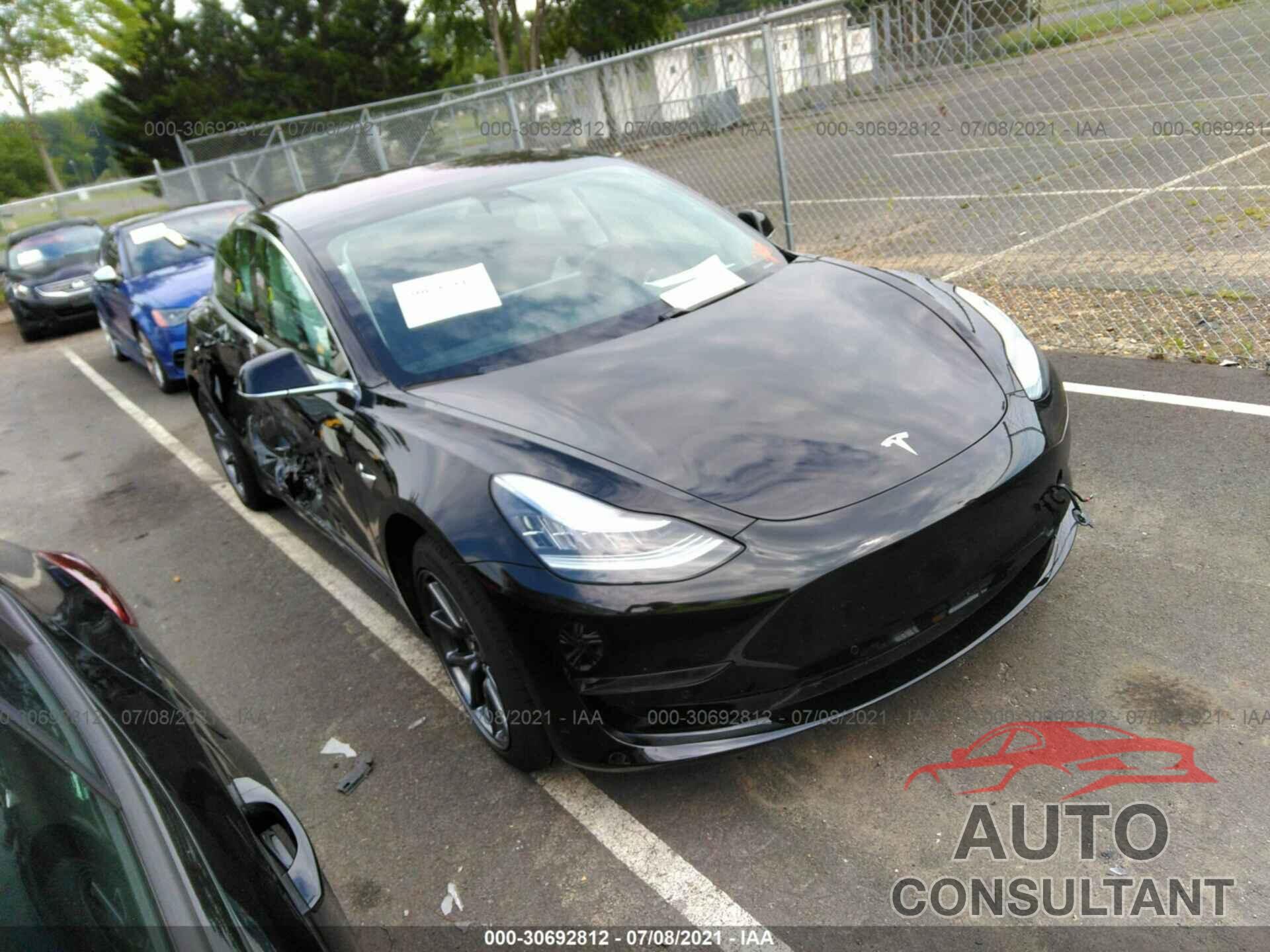 TESLA MODEL 3 2019 - 5YJ3E1EA0KF305668