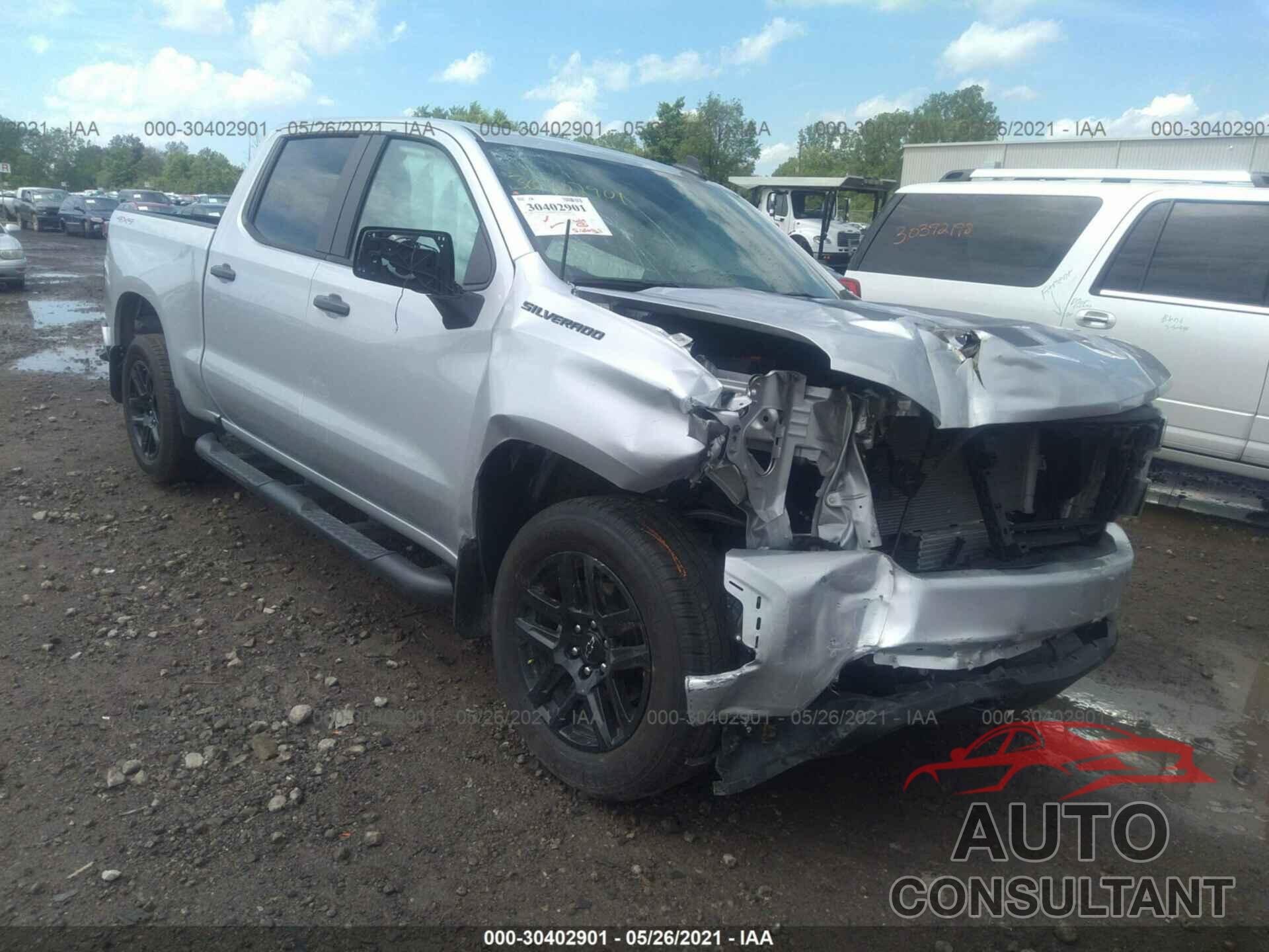 CHEVROLET SILVERADO 1500 2020 - 1GCPYBEK7LZ331851