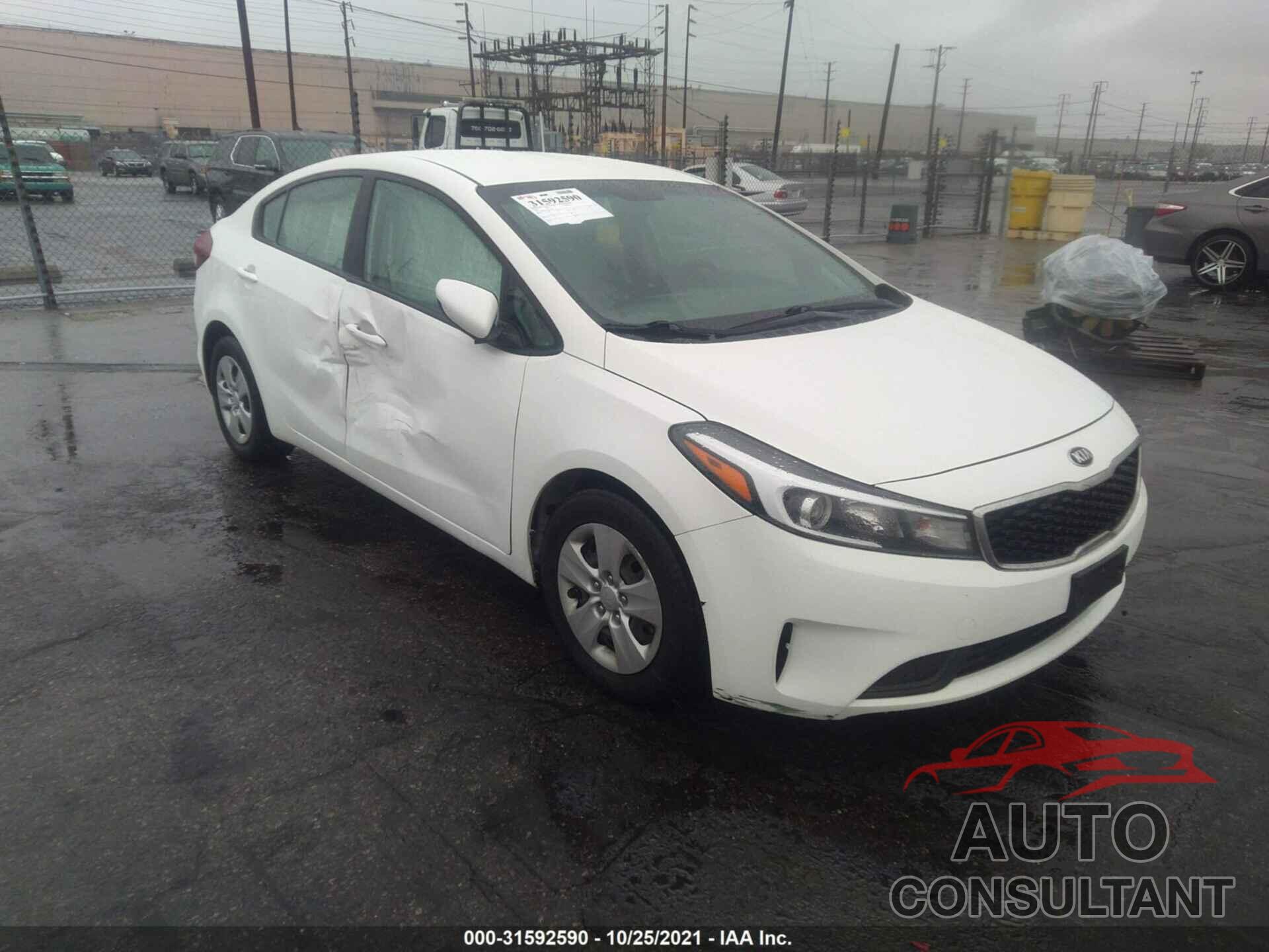 KIA FORTE 2018 - 3KPFK4A79JE238879