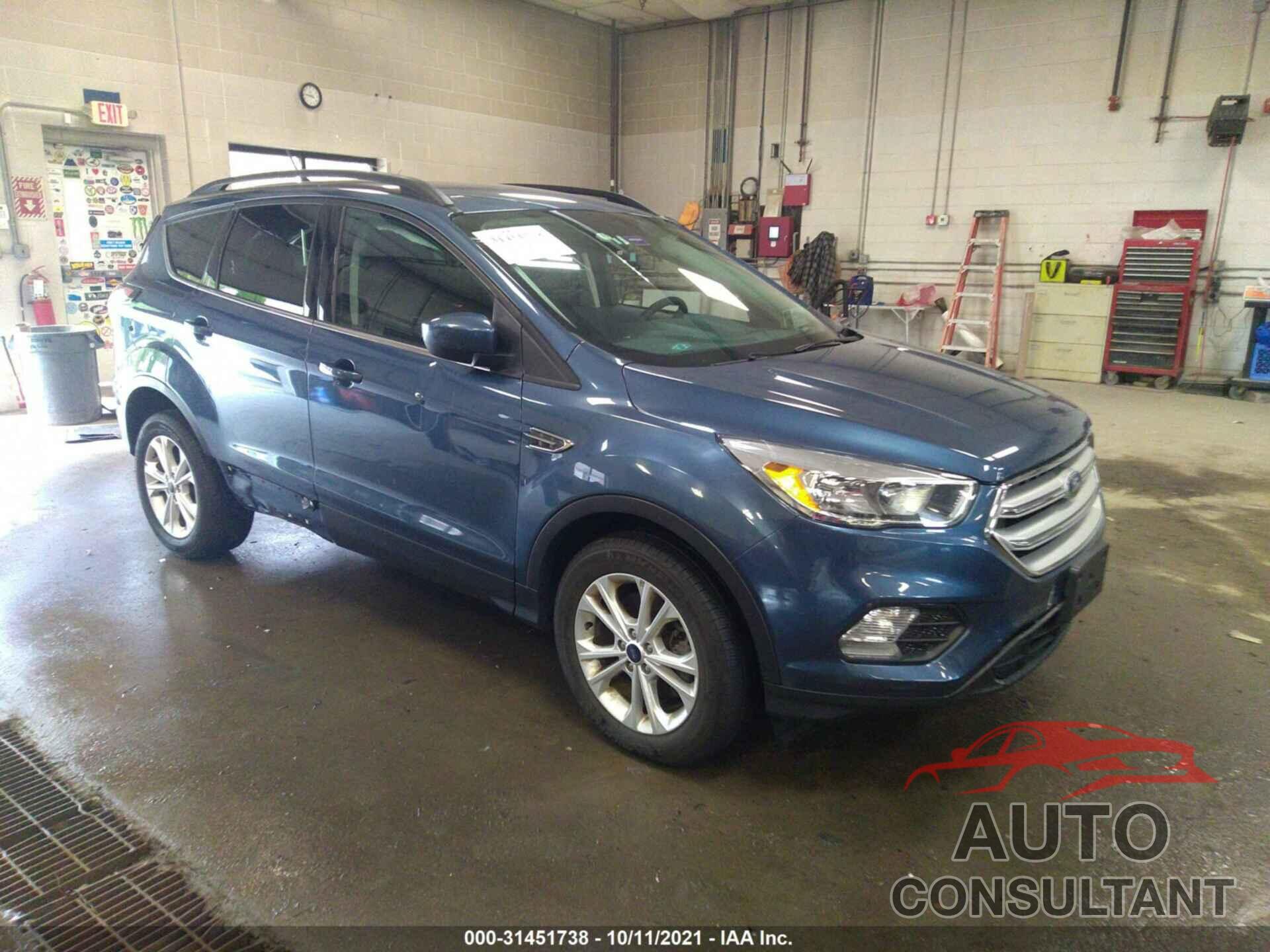 FORD ESCAPE 2018 - 1FMCU9GD2JUA77182