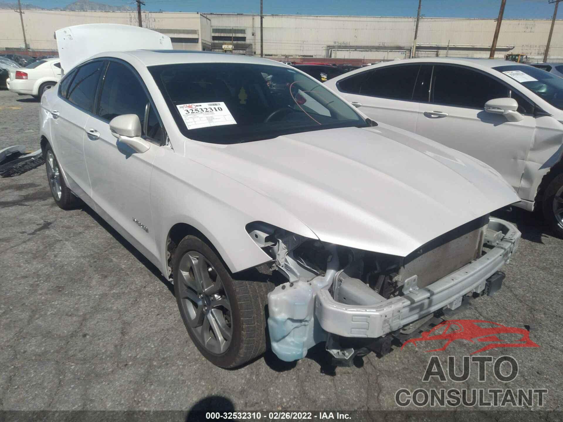 FORD FUSION HYBRID 2019 - 3FA6P0RU5KR273620