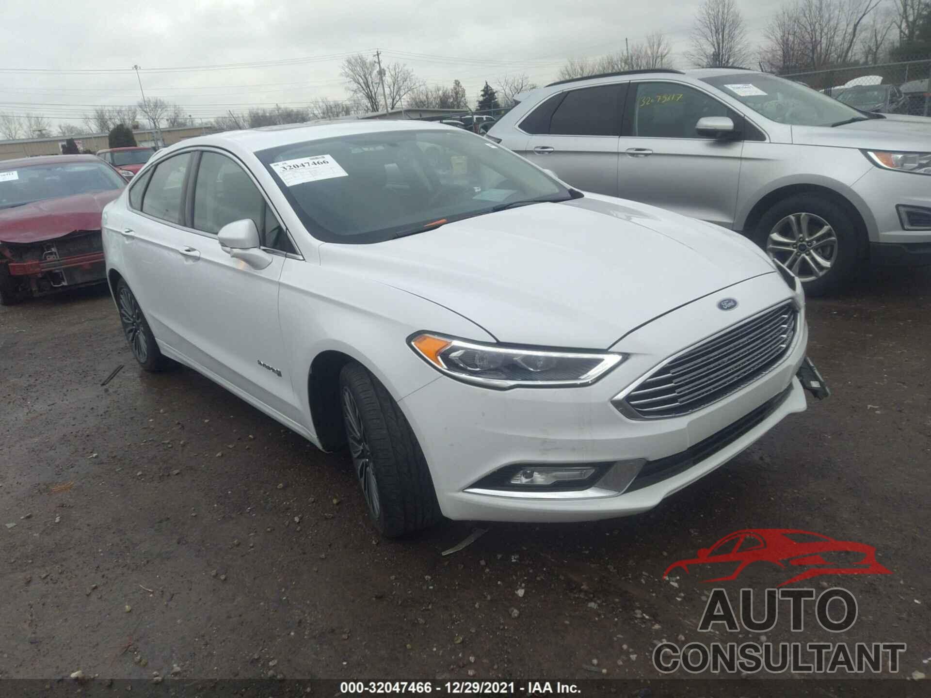 FORD FUSION HYBRID 2018 - 3FA6P0RU3JR155645