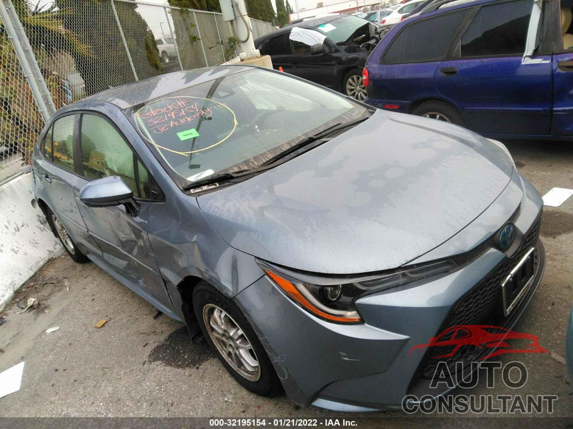 TOYOTA COROLLA 2022 - JTDEAMDE0NJ037311