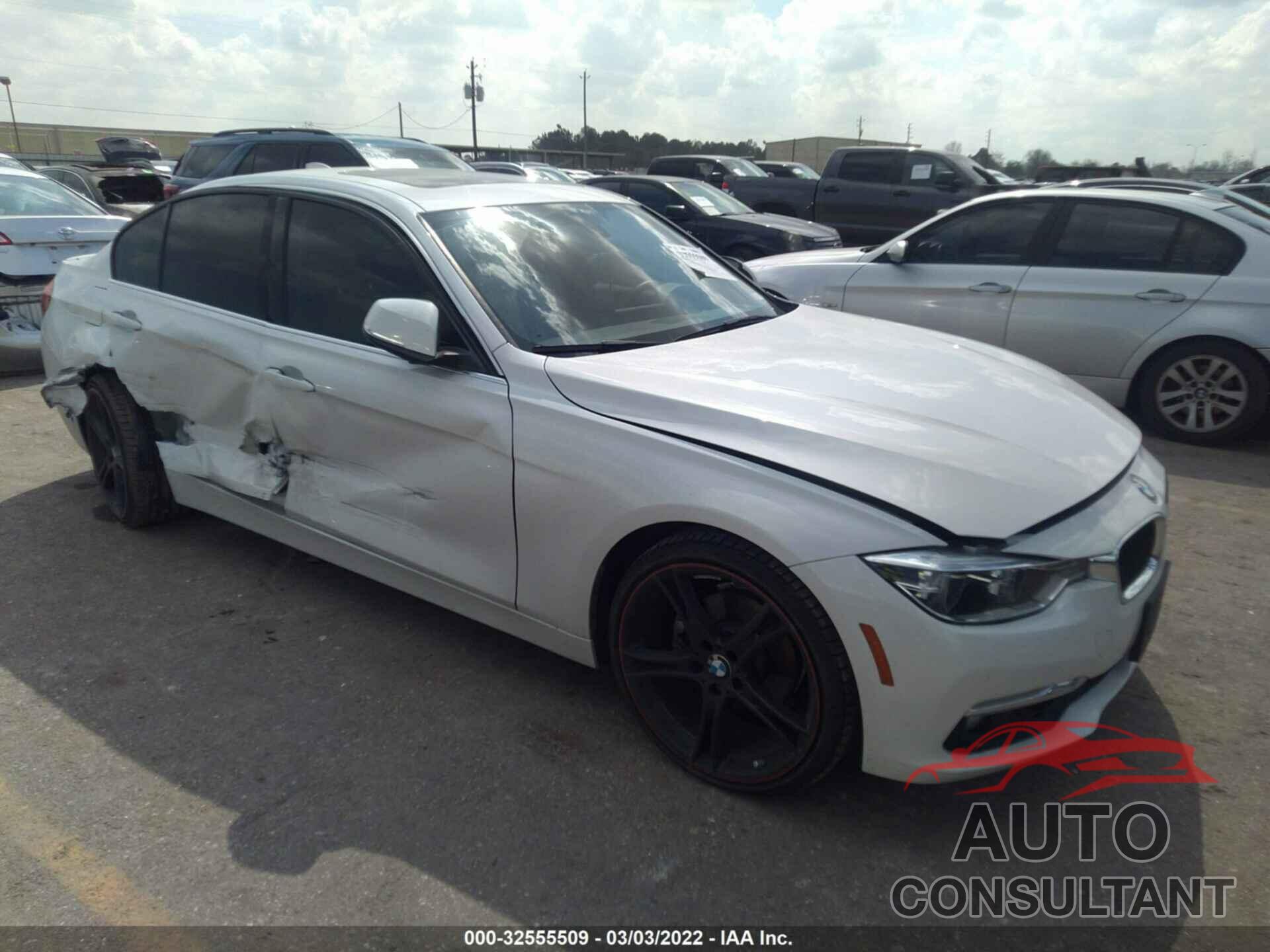 BMW 3 SERIES 2017 - WBA8B9G50HNU48446