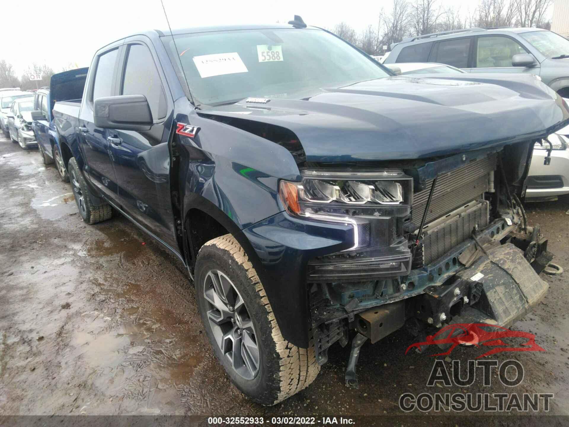 CHEVROLET SILVERADO 1500 2021 - 3GCUYEETXMG288413
