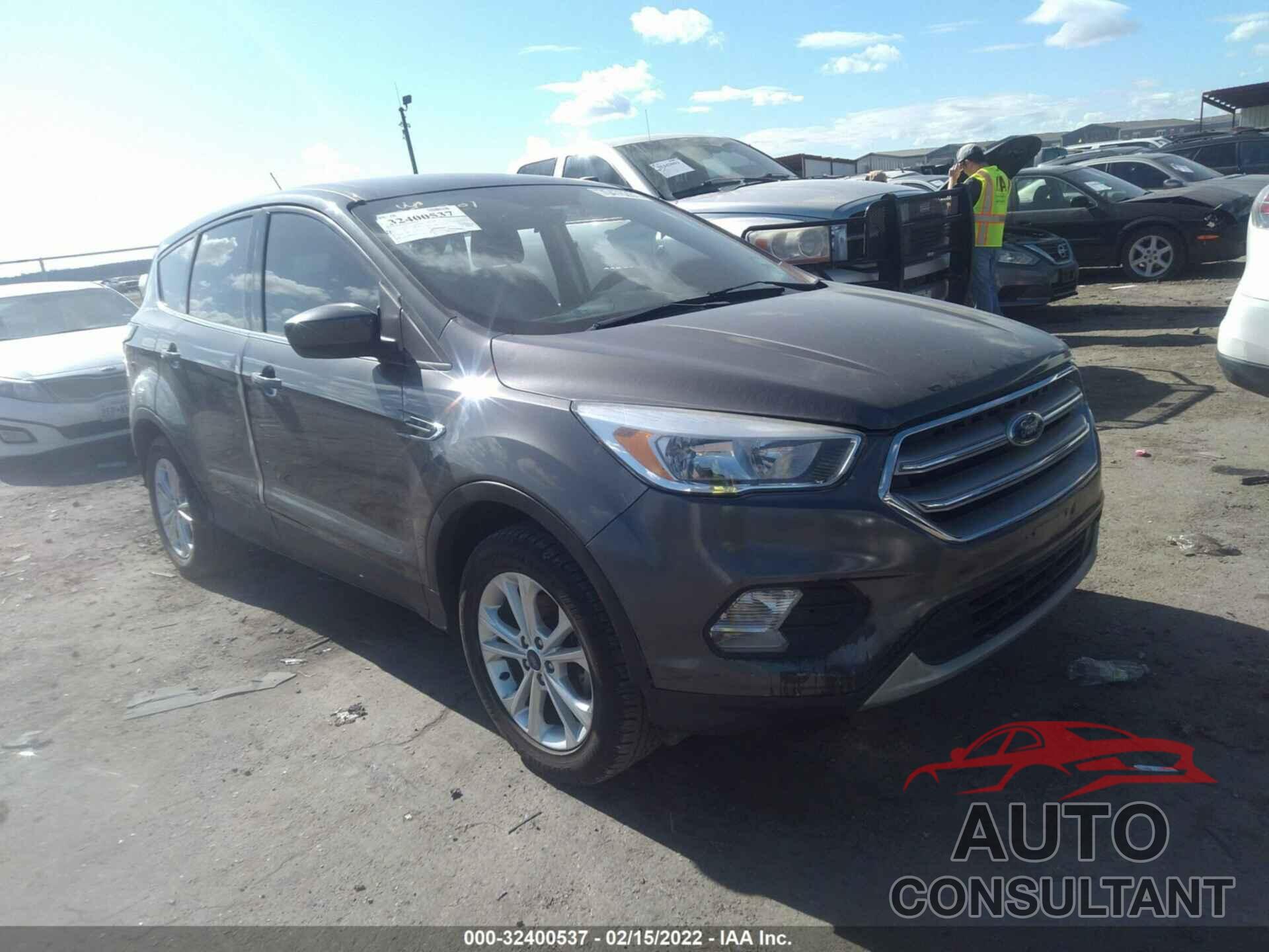 FORD ESCAPE 2017 - 1FMCU0GDXHUC95201