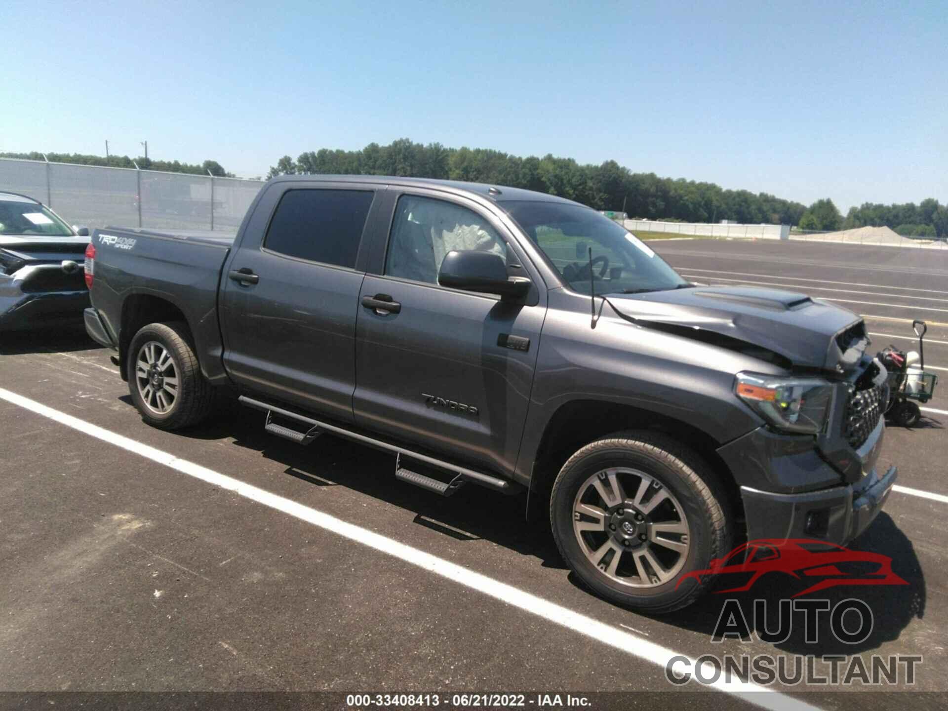 TOYOTA TUNDRA 4WD 2018 - 5TFDY5F15JX760313