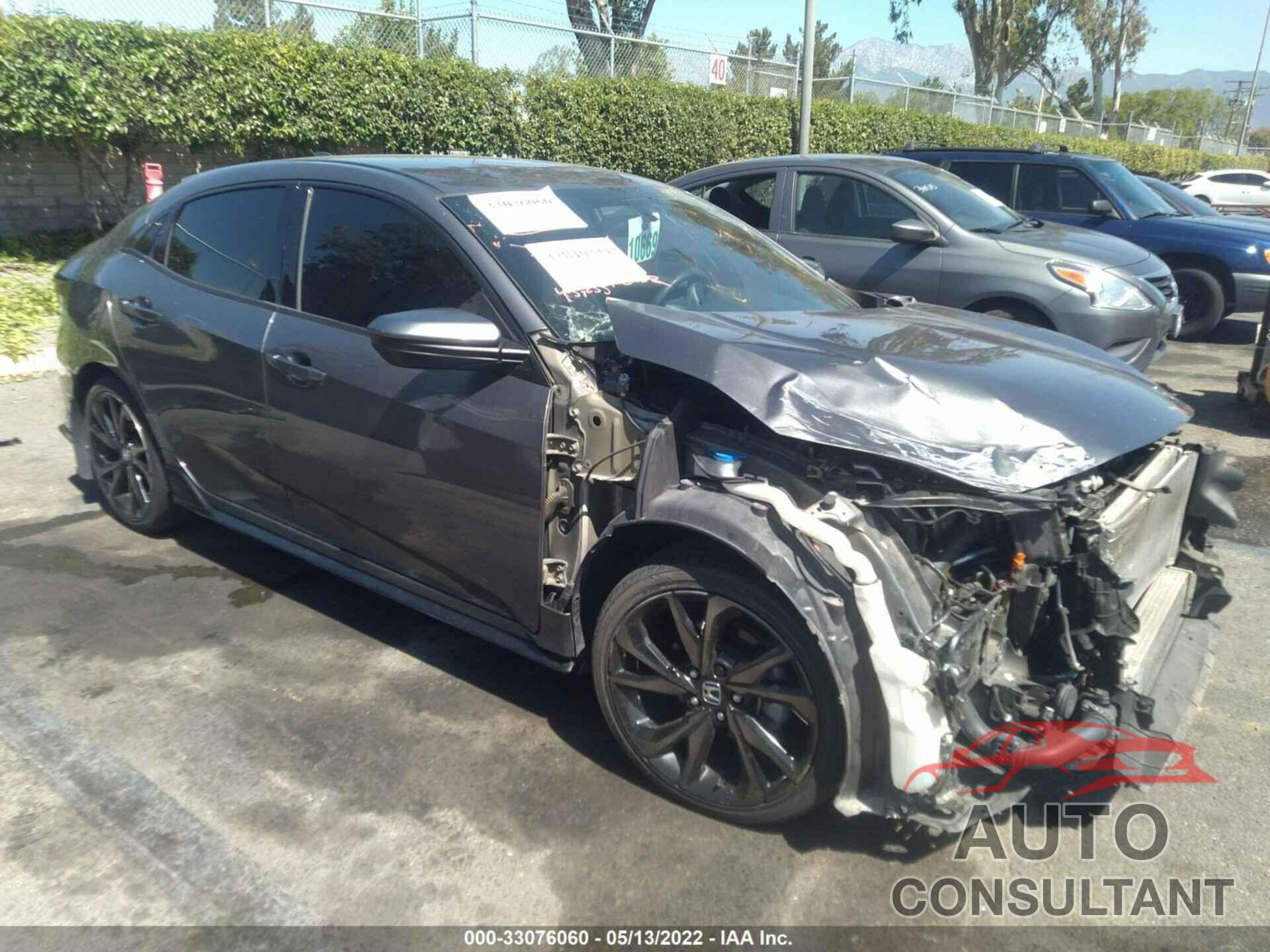 HONDA CIVIC HATCHBACK 2018 - SHHFK7G43JU217811