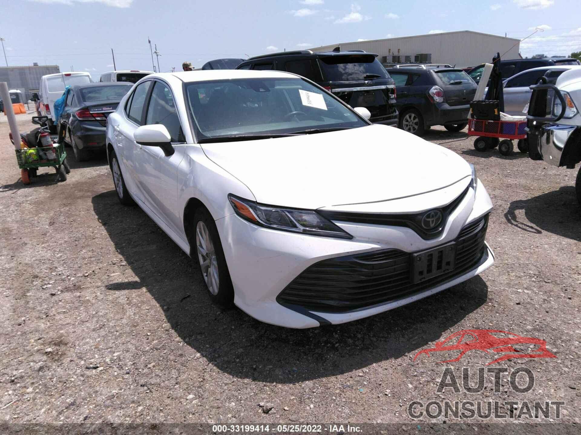 TOYOTA CAMRY 2020 - 4T1C11AK6LU948072
