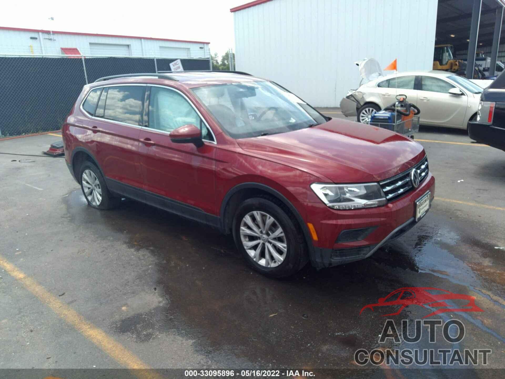 VOLKSWAGEN TIGUAN 2019 - 3VV2B7AX6KM094636