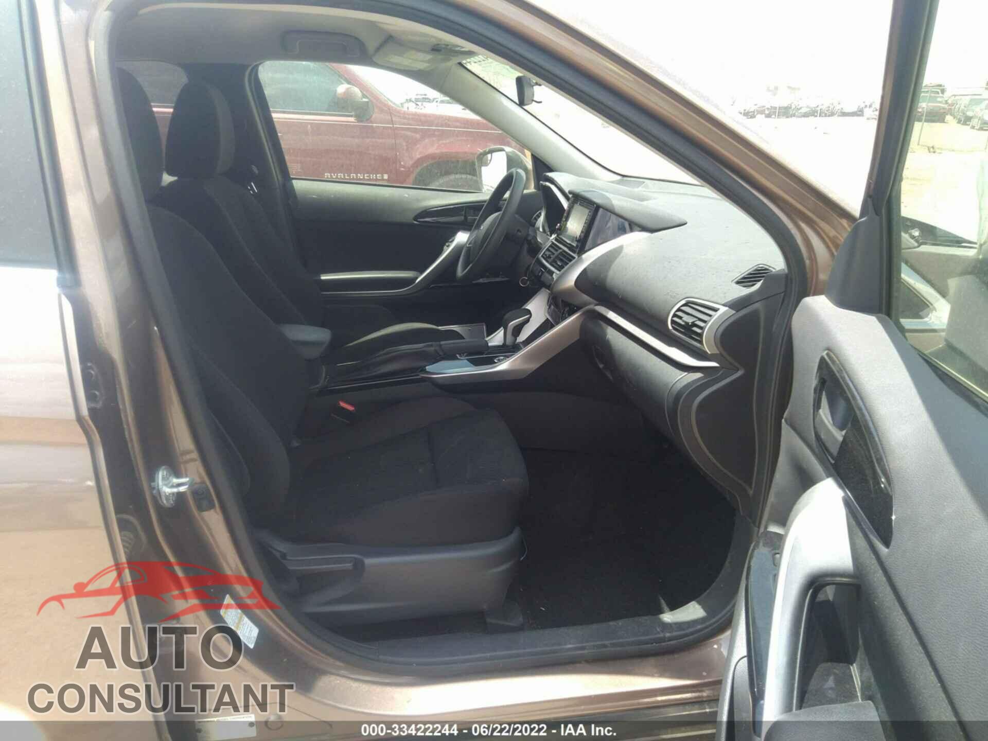 MITSUBISHI ECLIPSE CROSS 2018 - JA4AT3AA6JZ041566