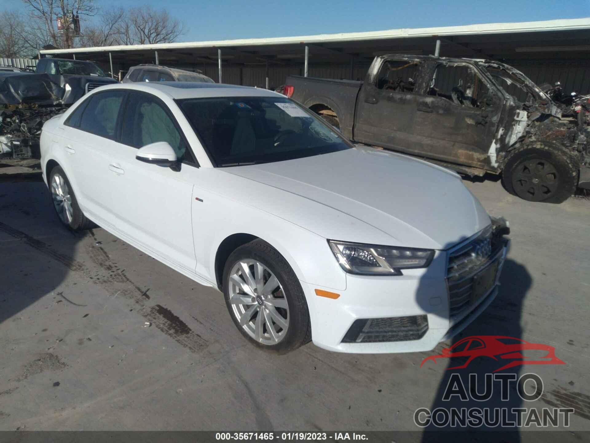 AUDI A4 2018 - WAUKMAF48JA042793