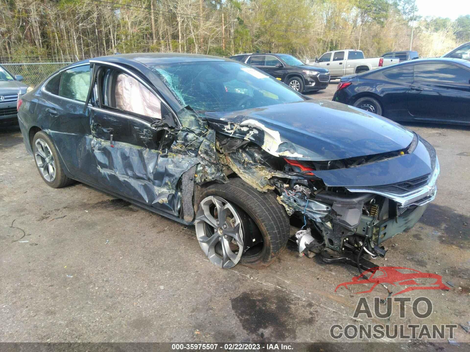 CHEVROLET MALIBU 2021 - 1G1ZD5ST9MF020579