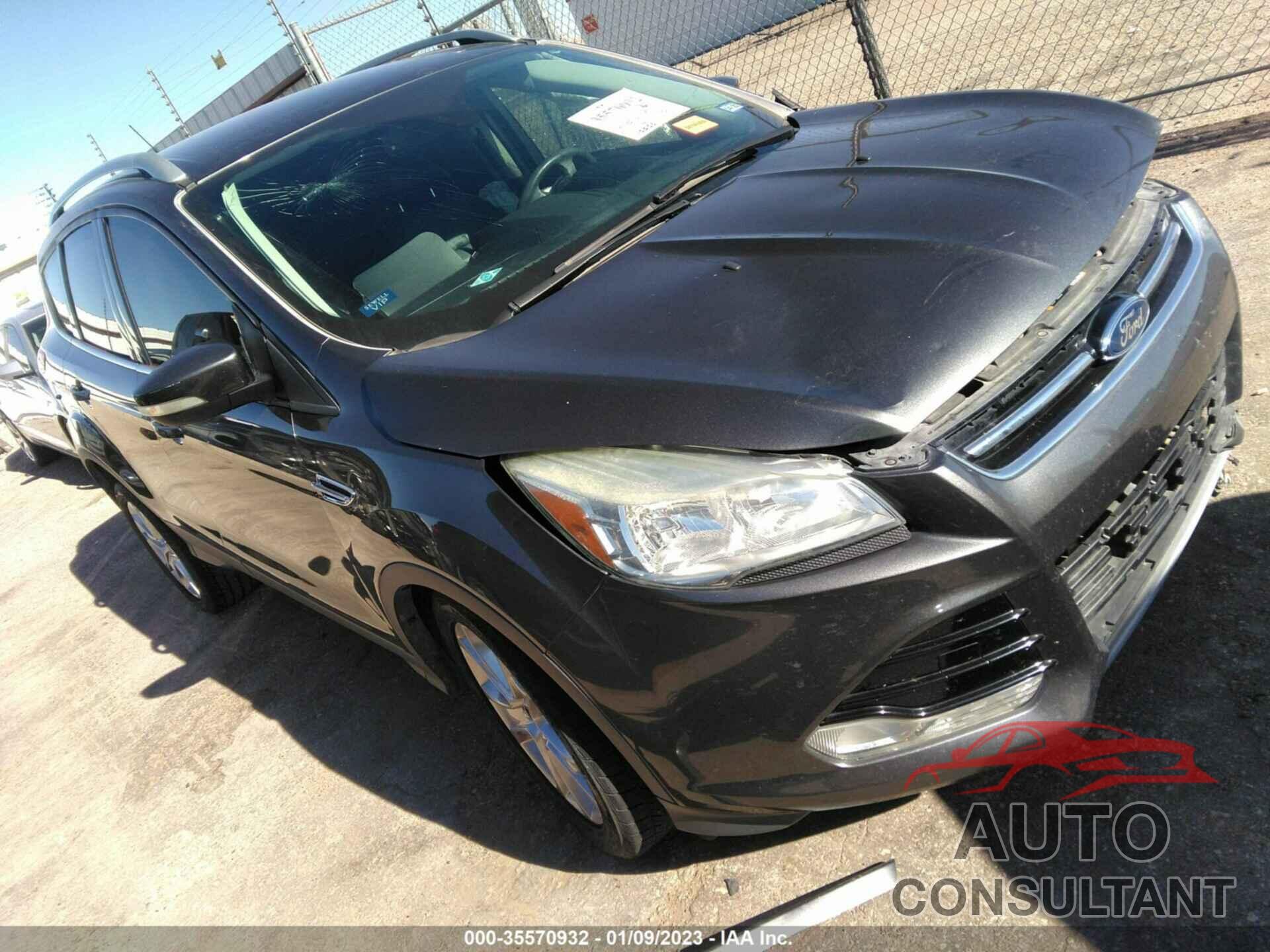 FORD ESCAPE 2015 - 1FMCU0J91FUC61939