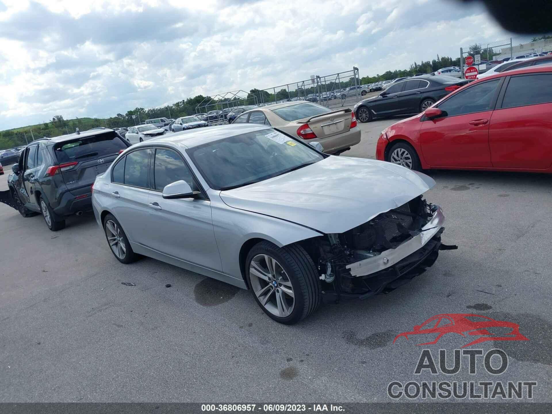 BMW 3 SERIES 2016 - WBA8E9G50GNT44657