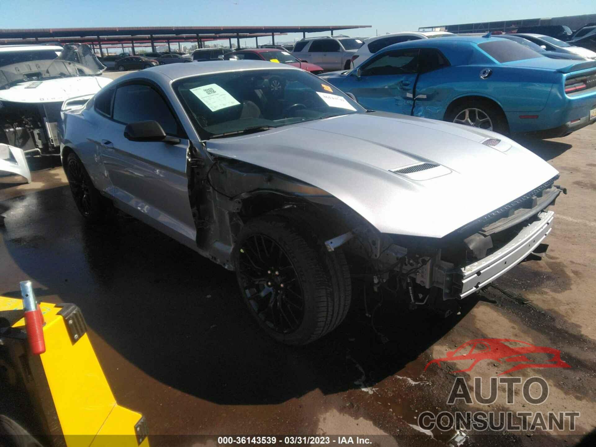 FORD MUSTANG 2019 - 1FA6P8CFXK5169409