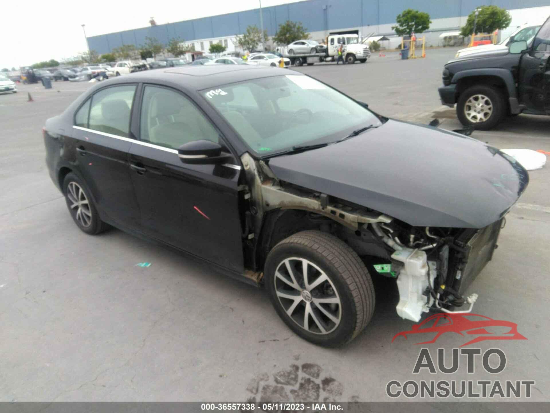 VOLKSWAGEN JETTA 2017 - 3VWDB7AJ1HM209846