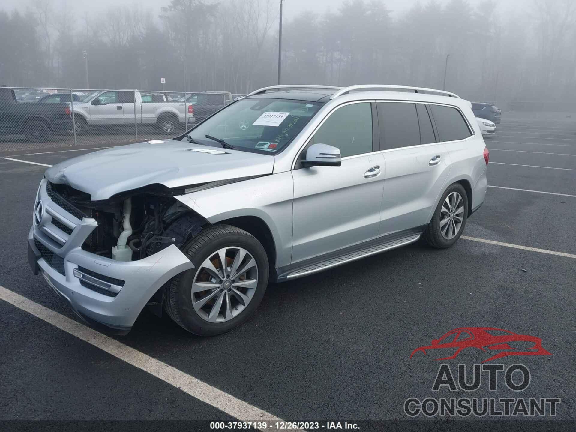 MERCEDES-BENZ GL 2016 - 4JGDF6EE5GA644939